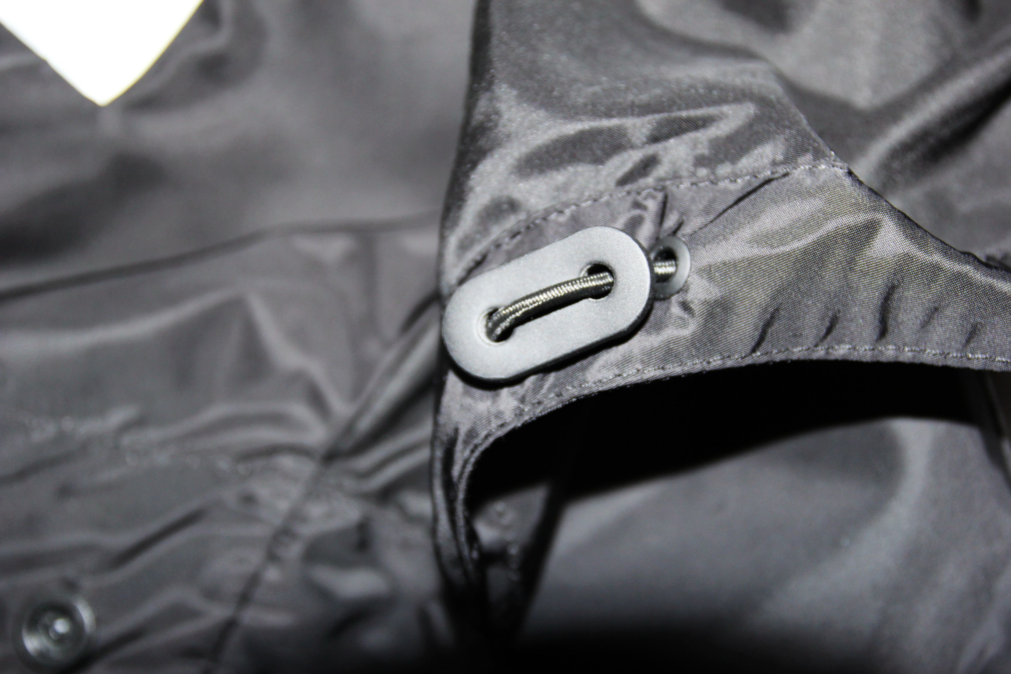 Kenzo BNWT SS19 KENZO PACKABLE HOOD RAINCOAT M Size US M / EU 48-50 / 2 - 9 Thumbnail