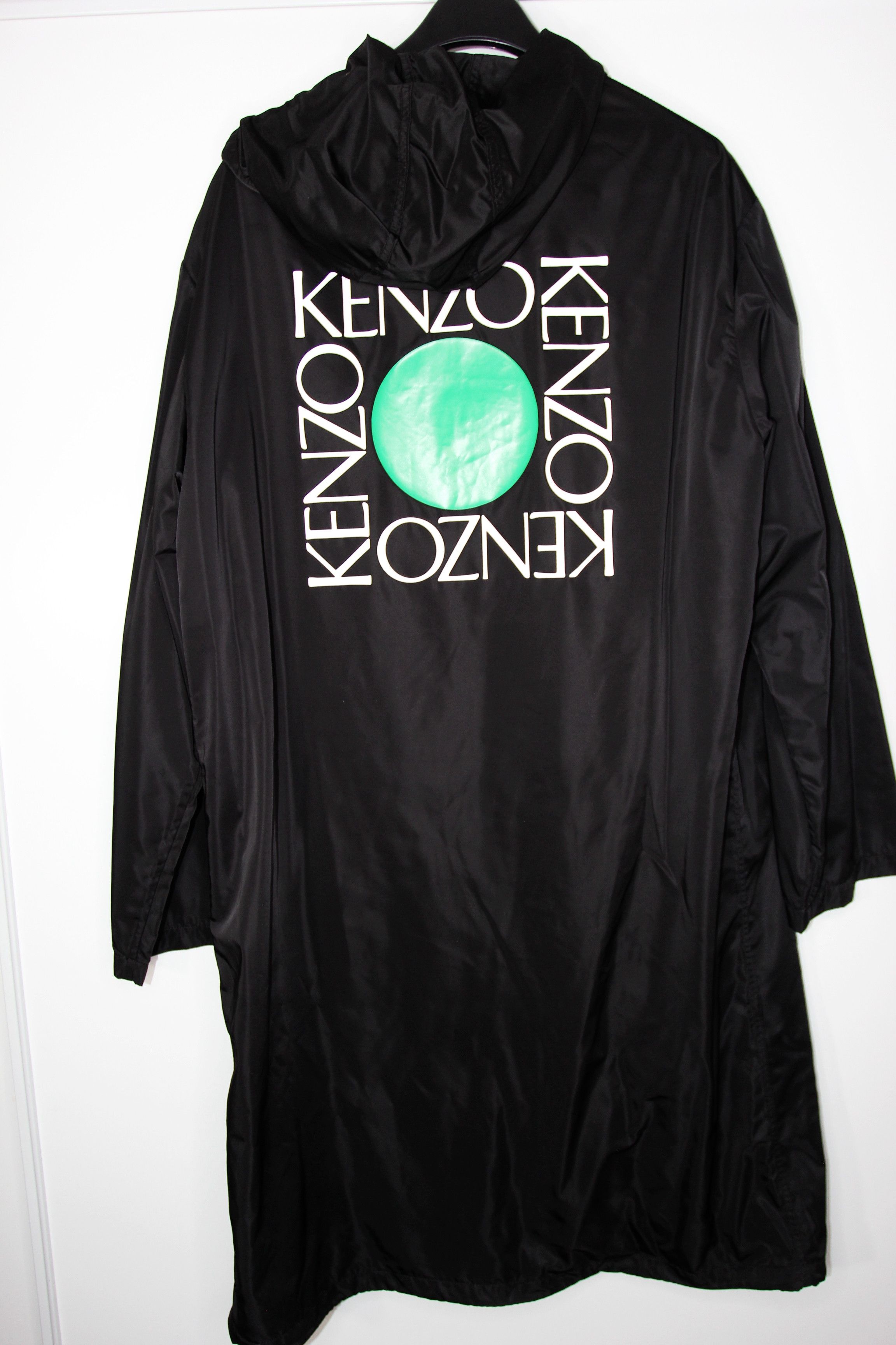 Kenzo BNWT SS19 KENZO PACKABLE HOOD RAINCOAT M Size US M / EU 48-50 / 2 - 3 Thumbnail