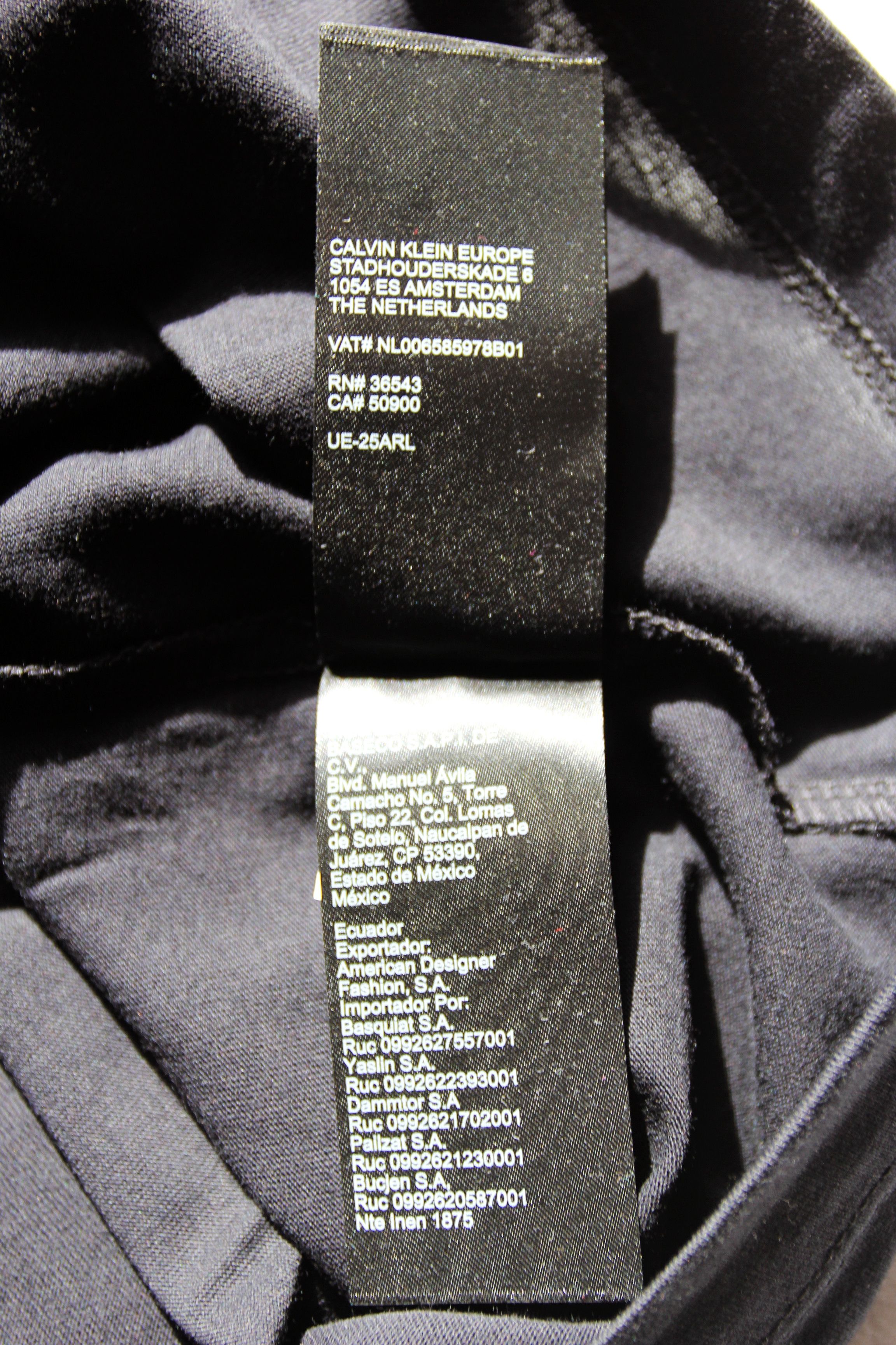 Calvin Klein BNWT SS19 CALVIN KLEIN JEANS SILVER LOGO T-SHIRT L Size US L / EU 52-54 / 3 - 10 Thumbnail