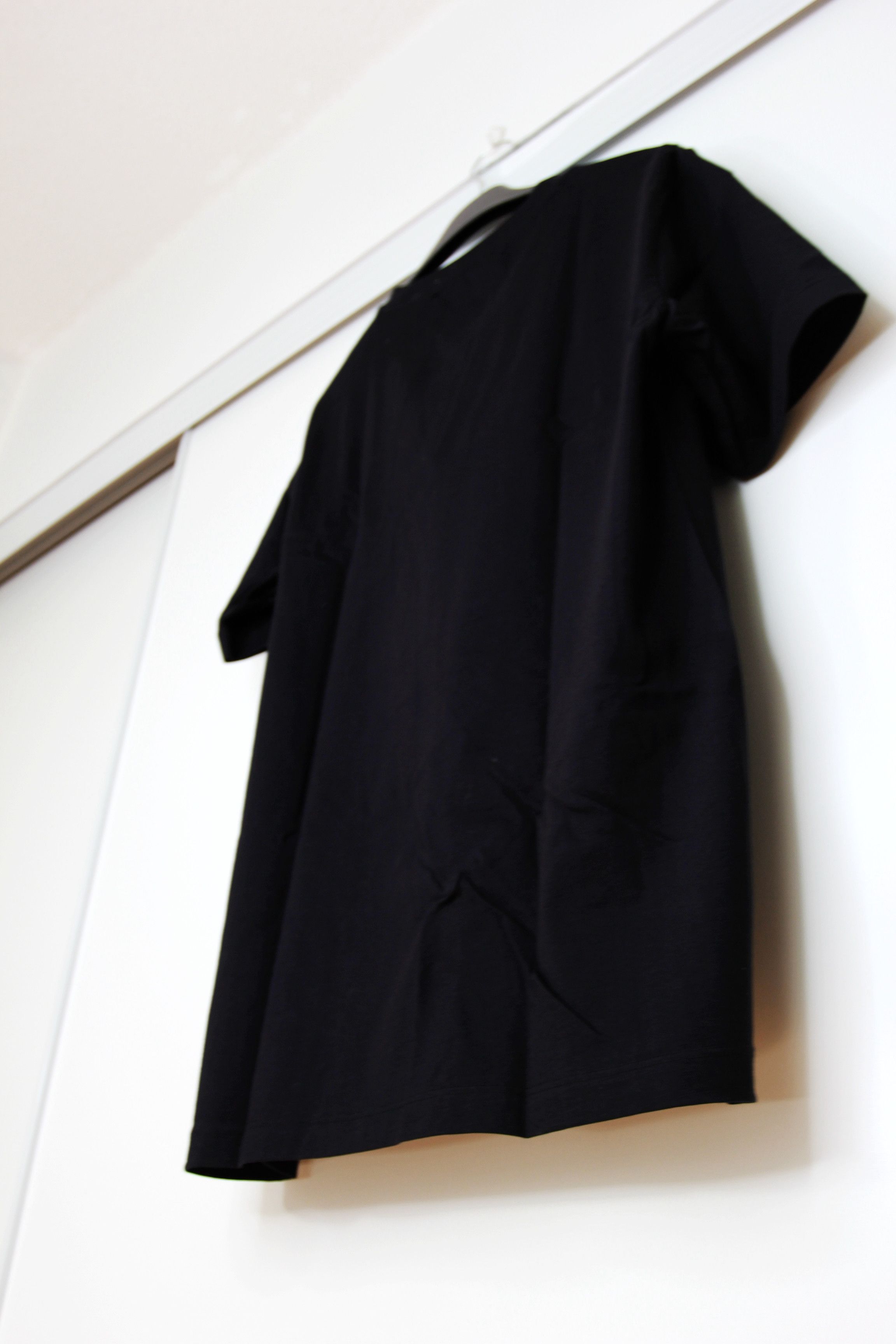 Calvin Klein BNWT SS19 CALVIN KLEIN JEANS SILVER LOGO T-SHIRT L Size US L / EU 52-54 / 3 - 7 Thumbnail