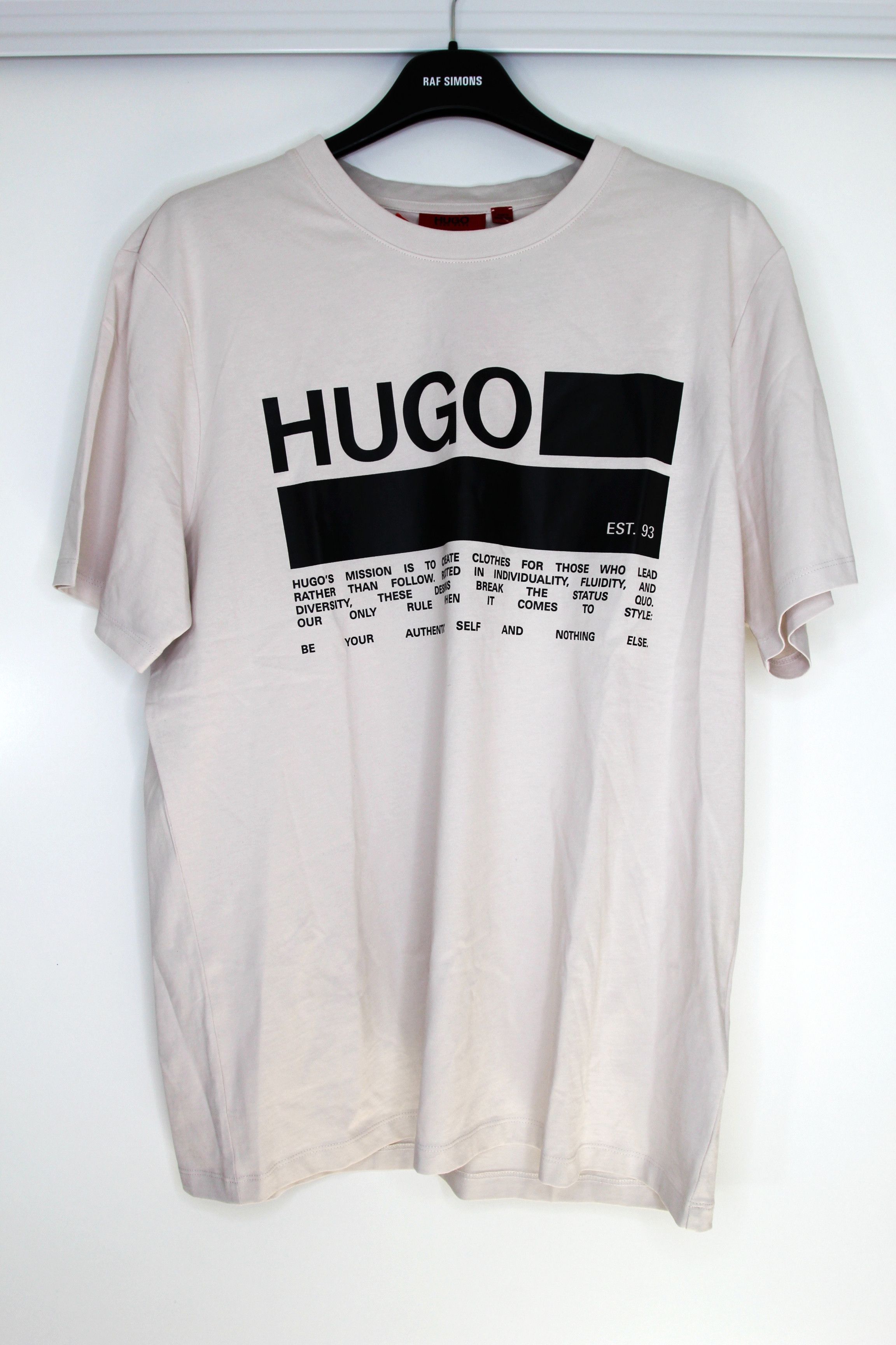 Hugo Boss BNWT AW20 HUGO BOSS DANGR MANIFESTO PRINT I TSHIRT XL Size US XL / EU 56 / 4 - 2 Thumbnail