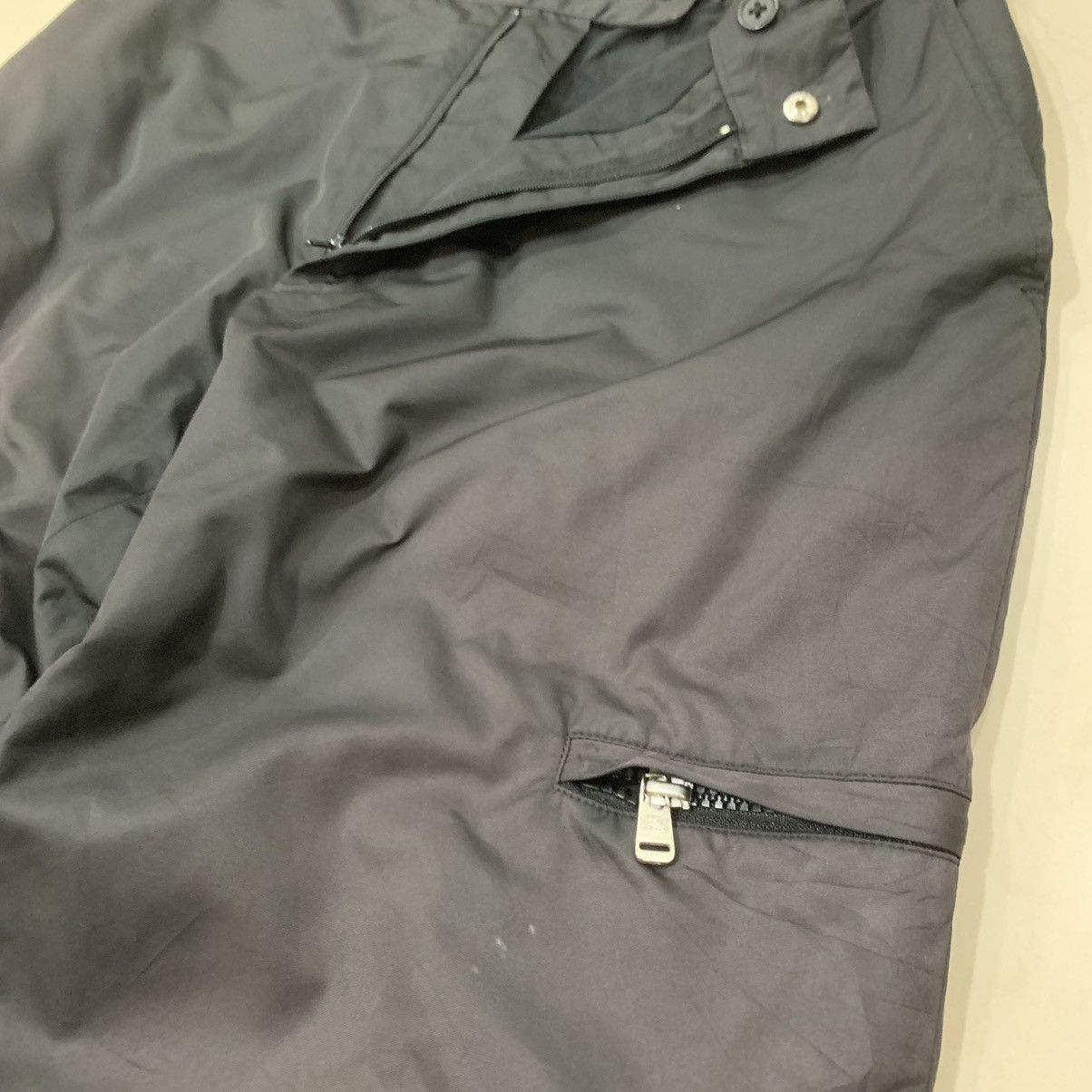 Burberry Burberry Golf Sport Fit Nylon Pants Size US 30 / EU 46 - 7 Thumbnail