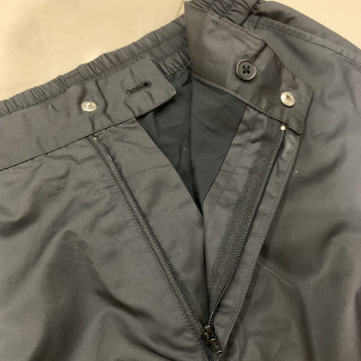 Burberry Burberry Golf Sport Fit Nylon Pants Size US 30 / EU 46 - 6 Thumbnail