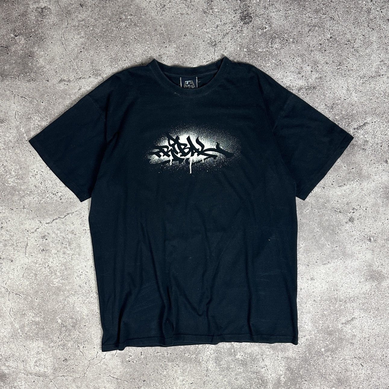 Tribal Streetwear Vintage 90s Tribal USA streetwear Graffiti tee y2k OG faded Size US XL / EU 56 / 4 - 1 Thumbnail
