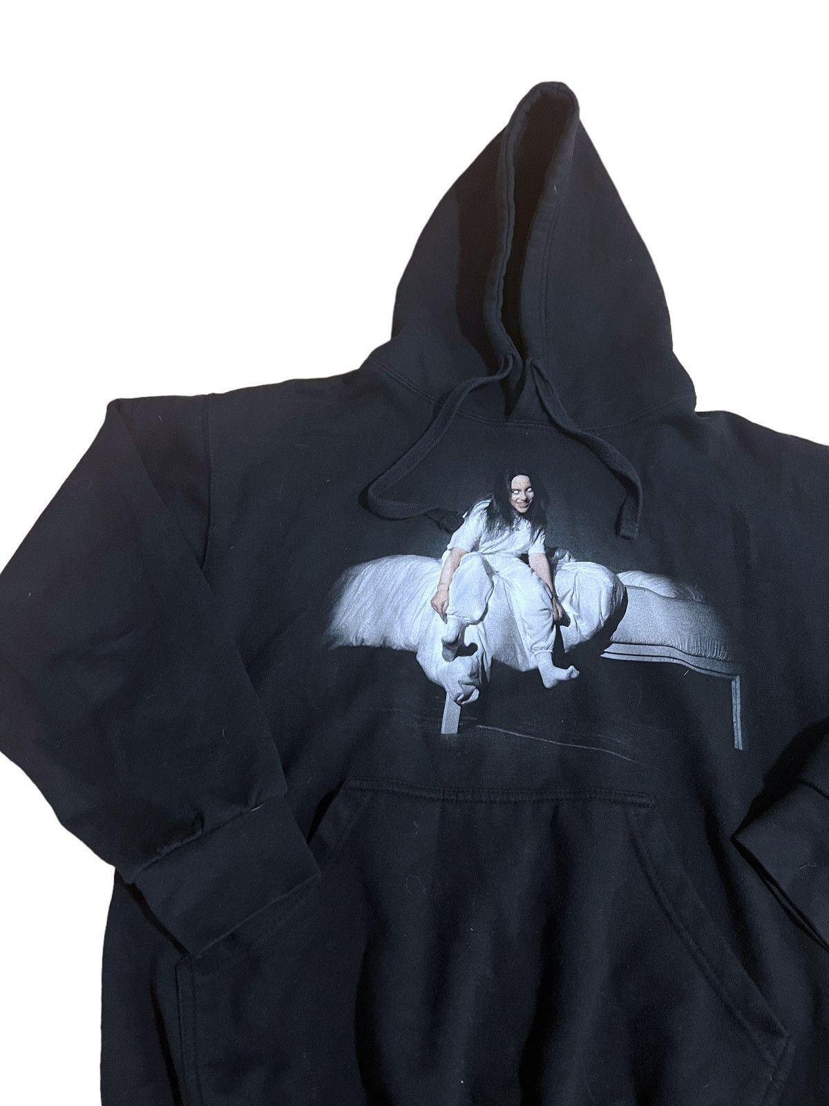 Sweet dreams hoodie online billie eilish