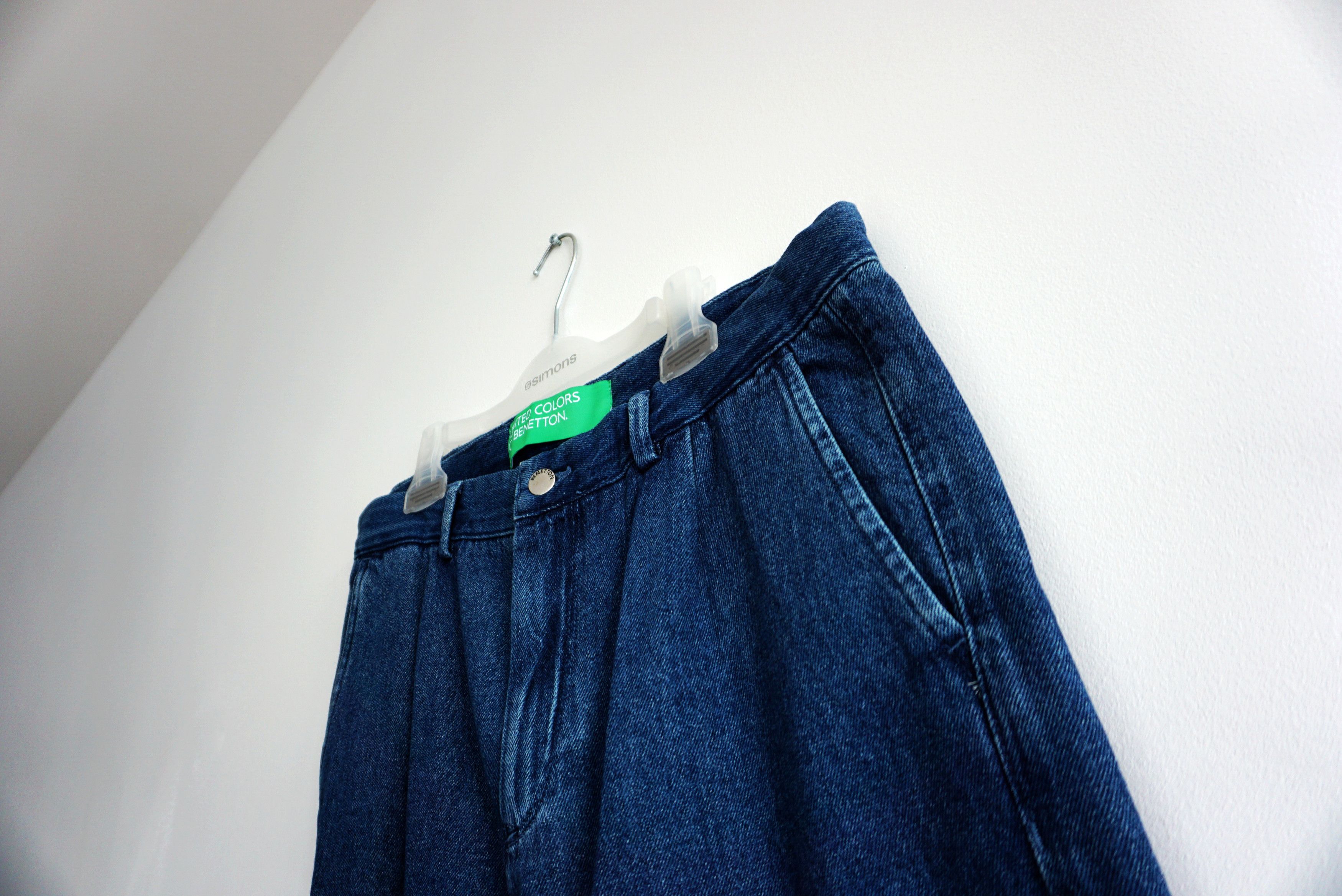 United Colors Of Benetton BNWT AW22 UNITED COLORS OF BENETTON PLEATED JEANS 50 Size US 34 / EU 50 - 4 Thumbnail
