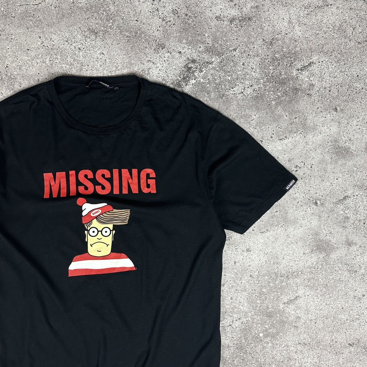 Mambo Vintage 00s Mambo Missing Where’s Waldo tee rare Cartoon y2k Size US XXL / EU 58 / 5 - 2 Thumbnail