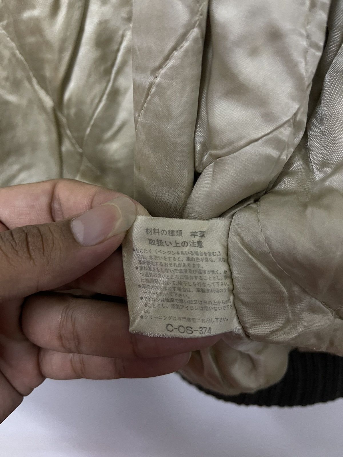 Japanese Brand × Vintage Vintage ixi:z Sleeve Leather Bomber Style Varsity Jacket Size US M / EU 48-50 / 2 - 11 Thumbnail