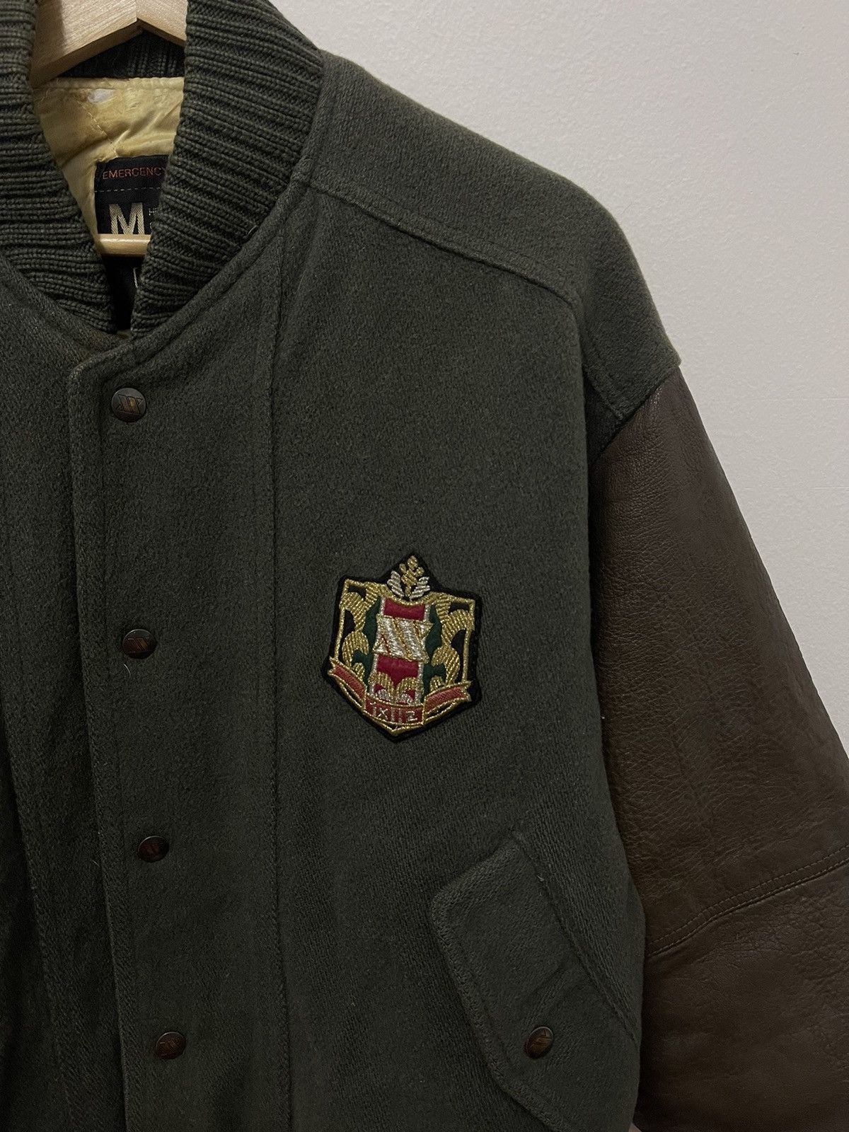 Japanese Brand × Vintage Vintage ixi:z Sleeve Leather Bomber Style Varsity Jacket Size US M / EU 48-50 / 2 - 3 Thumbnail