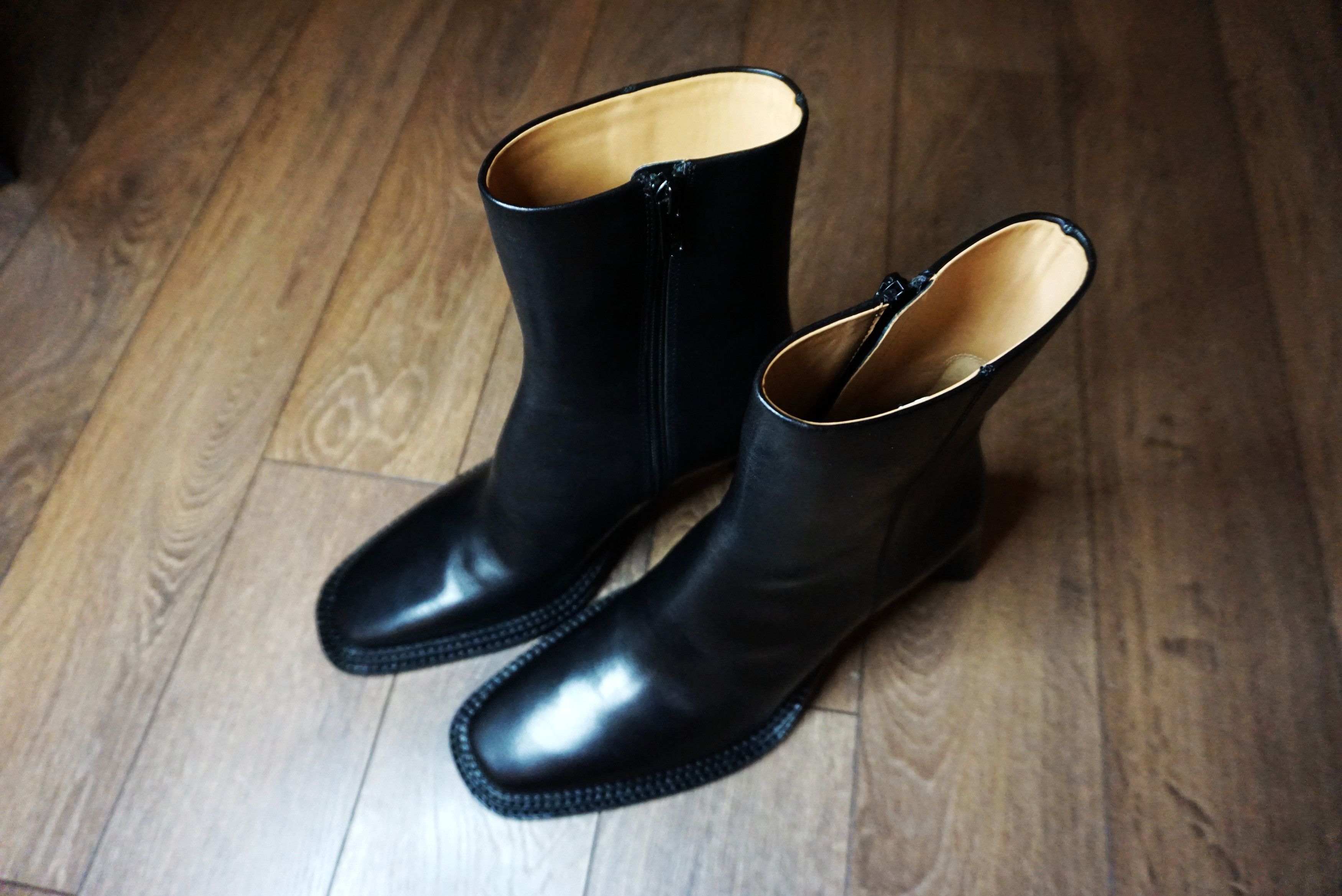 Alexander Wang BNWT AW22 ALEXANDER WANG BOOKER 85 ANKLE BOOT 39.5 Size US 9.5 / IT 39.5 - 2 Thumbnail