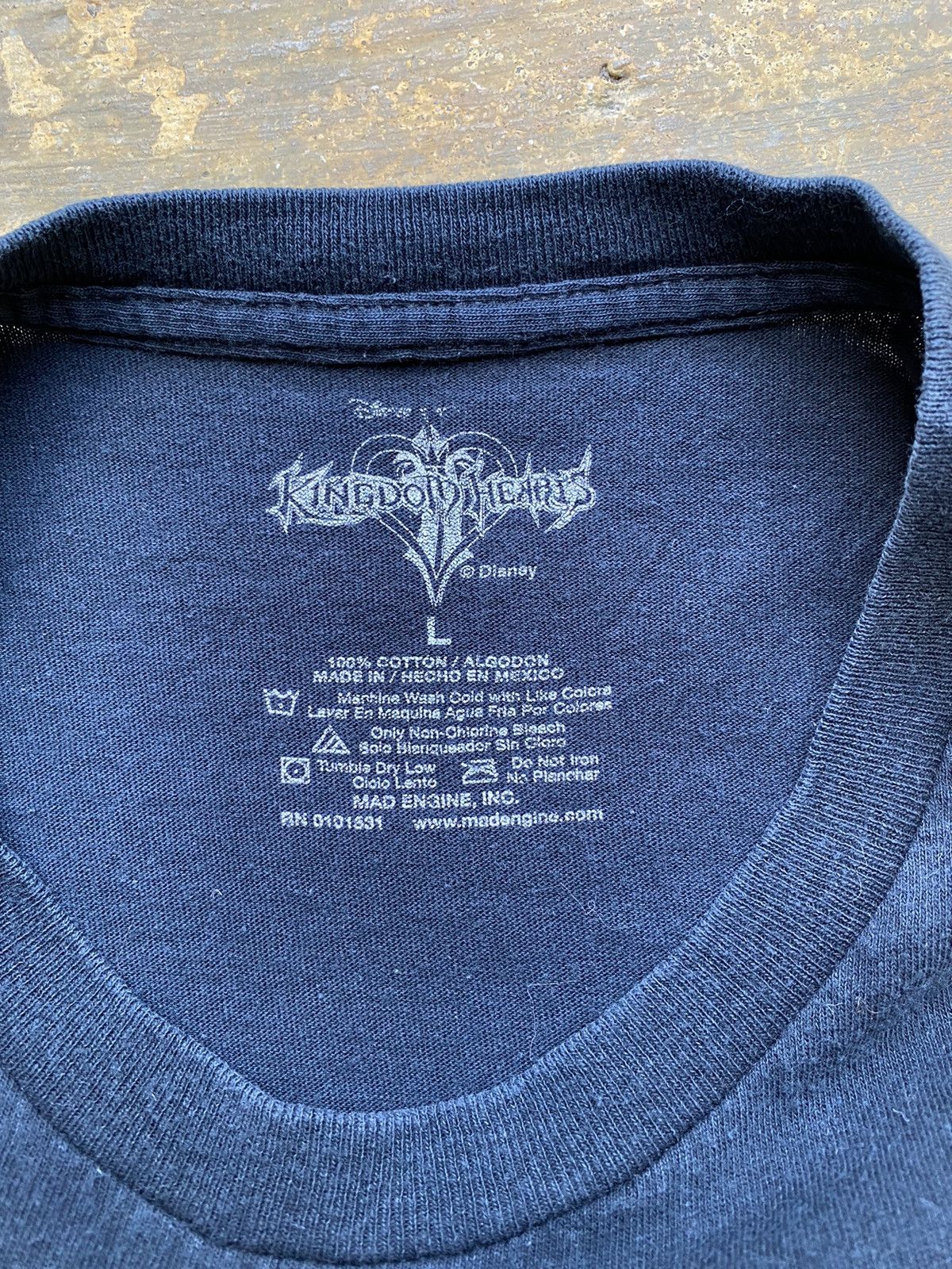 Disney Vintage 2002 KINGDOM HEARTS Square Enix x Disney Games Tee Size US L / EU 52-54 / 3 - 15 Thumbnail