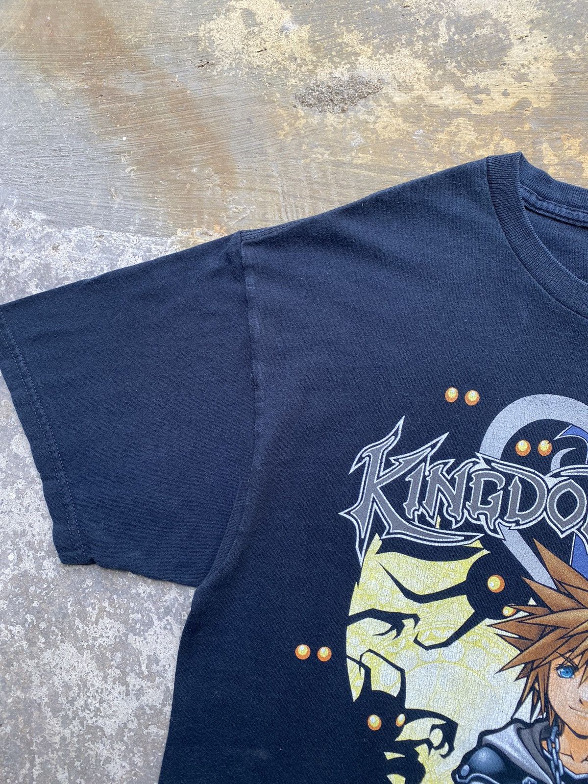 Disney Vintage 2002 KINGDOM HEARTS Square Enix x Disney Games Tee Size US L / EU 52-54 / 3 - 14 Thumbnail