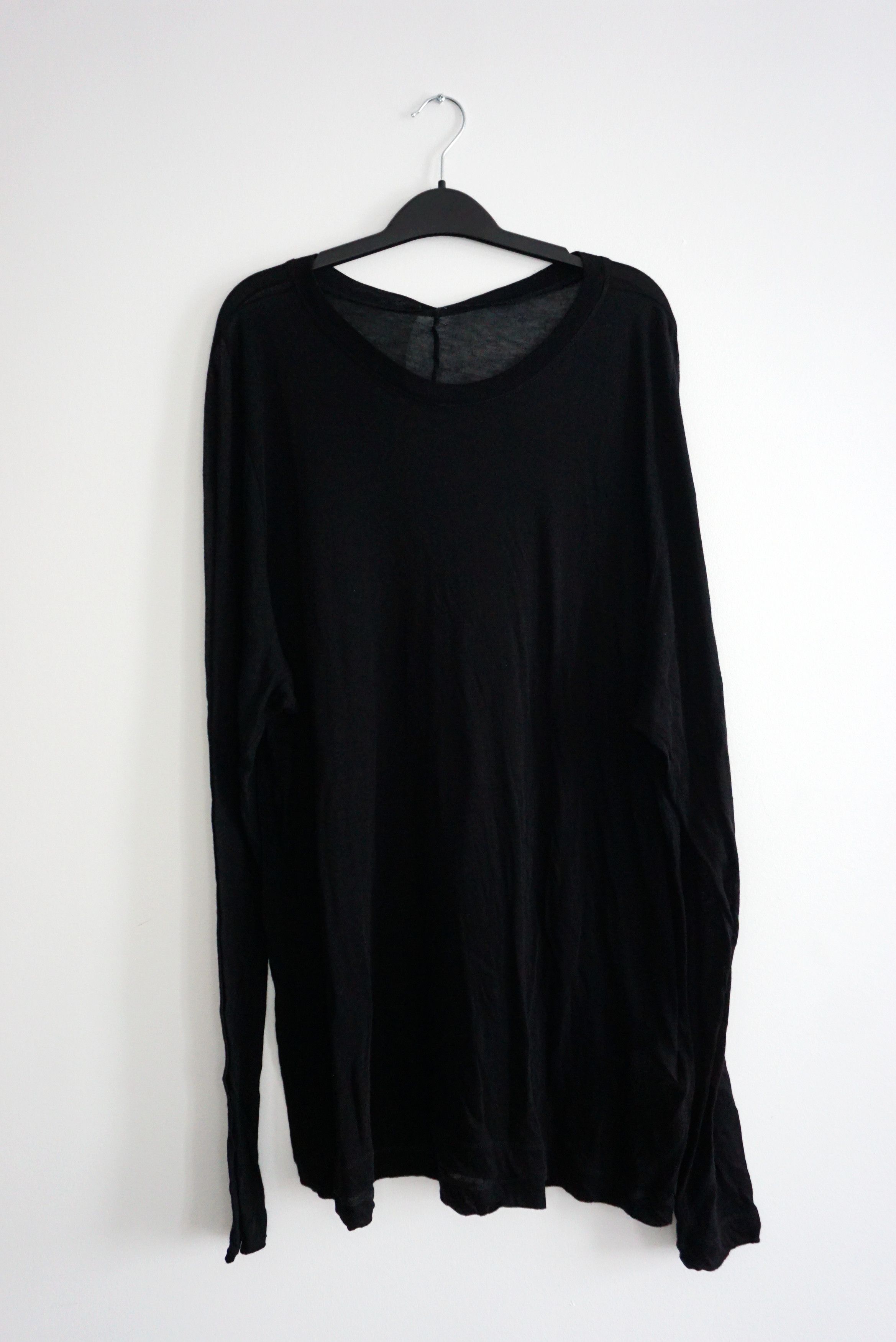 Julius BNWT AW22 JULIUS "EREBUS" SILKY JERSEY LONG SLEEVE TSHIRT 1 Size US S / EU 44-46 / 1 - 3 Thumbnail