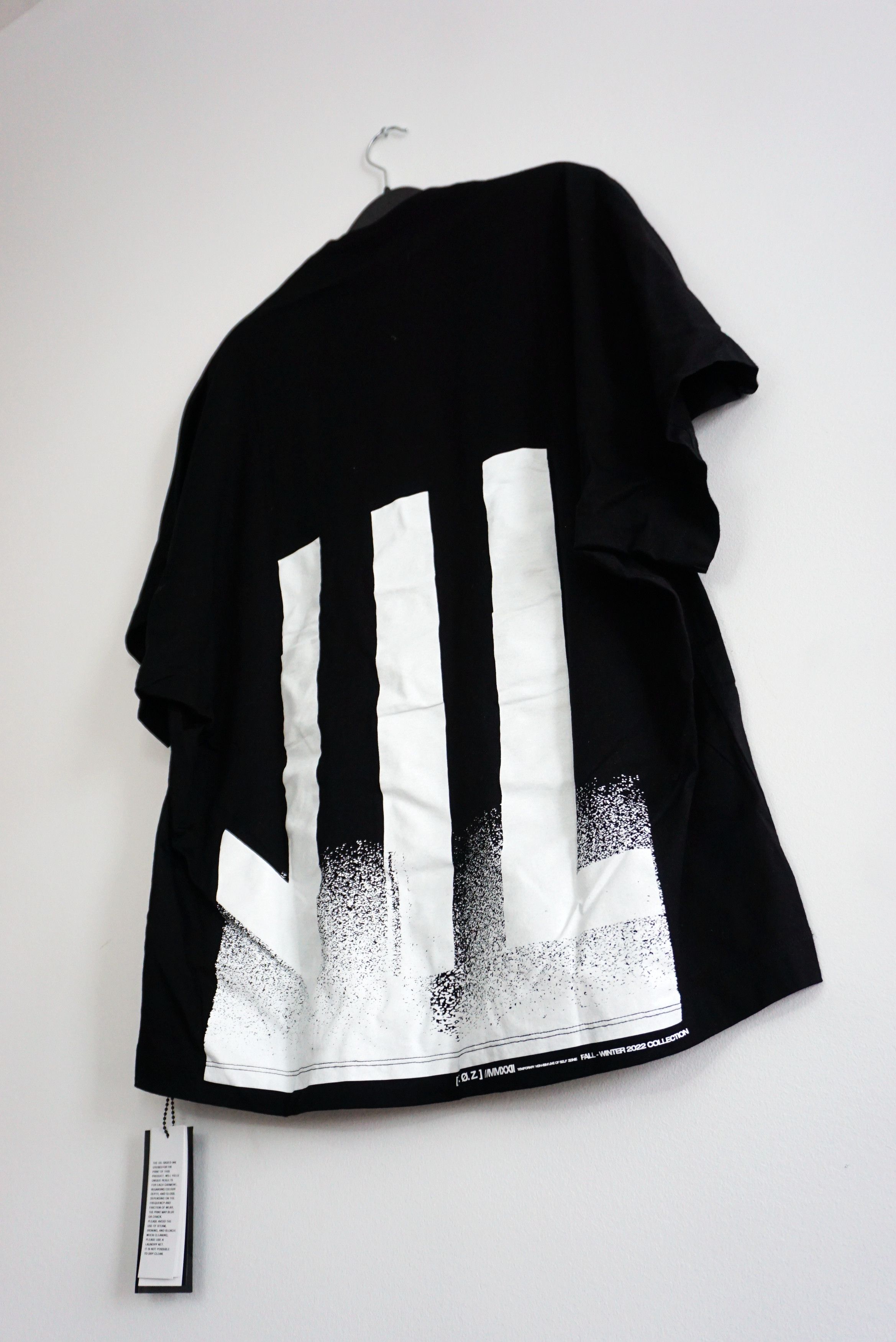 NILOS BNWT AW22 NILOS "TOZ" BACK PRINT TSHIRT 2 Size US M / EU 48-50 / 2 - 7 Thumbnail