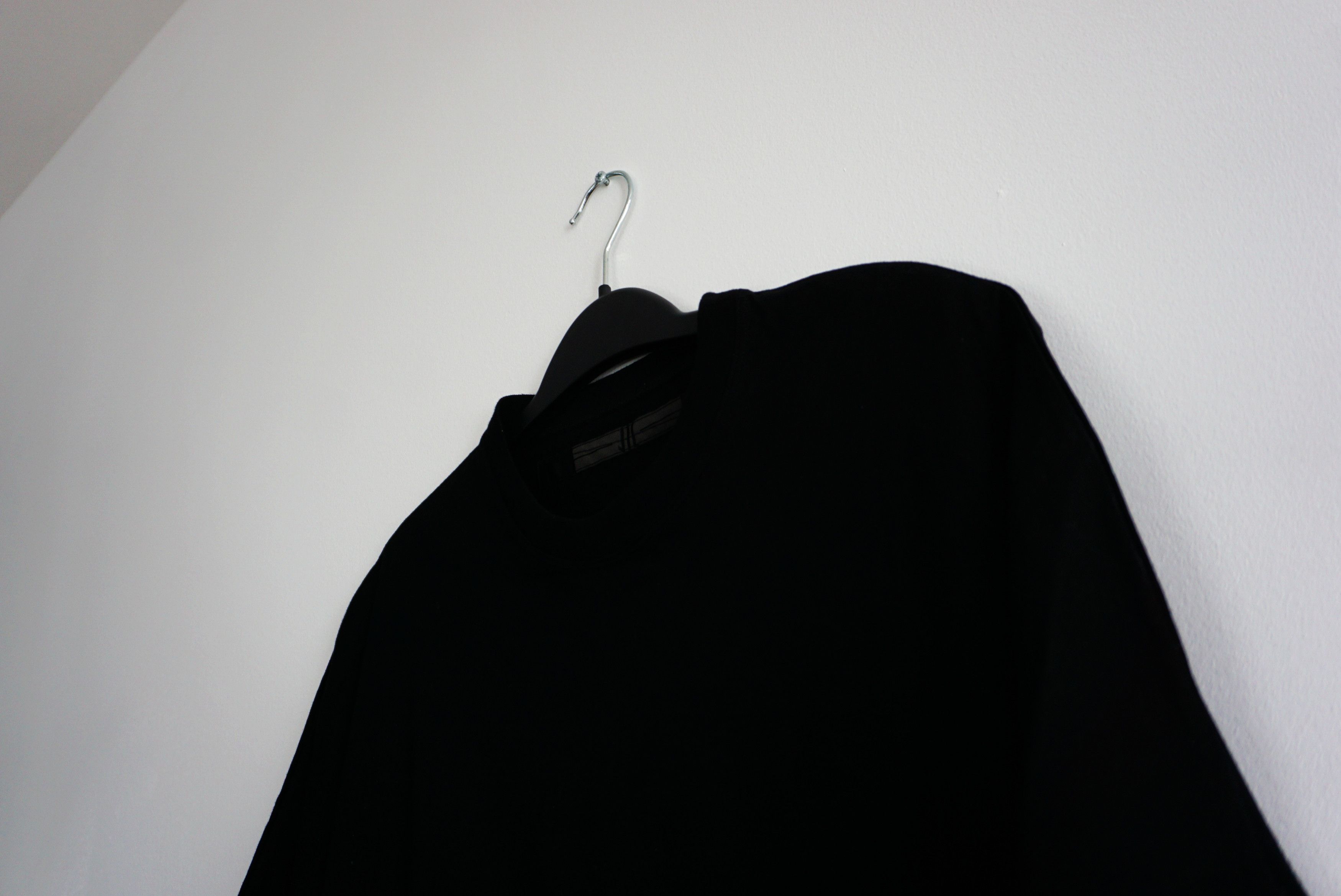 NILOS BNWT AW22 NILOS "TOZ" BACK PRINT TSHIRT 2 Size US M / EU 48-50 / 2 - 4 Thumbnail