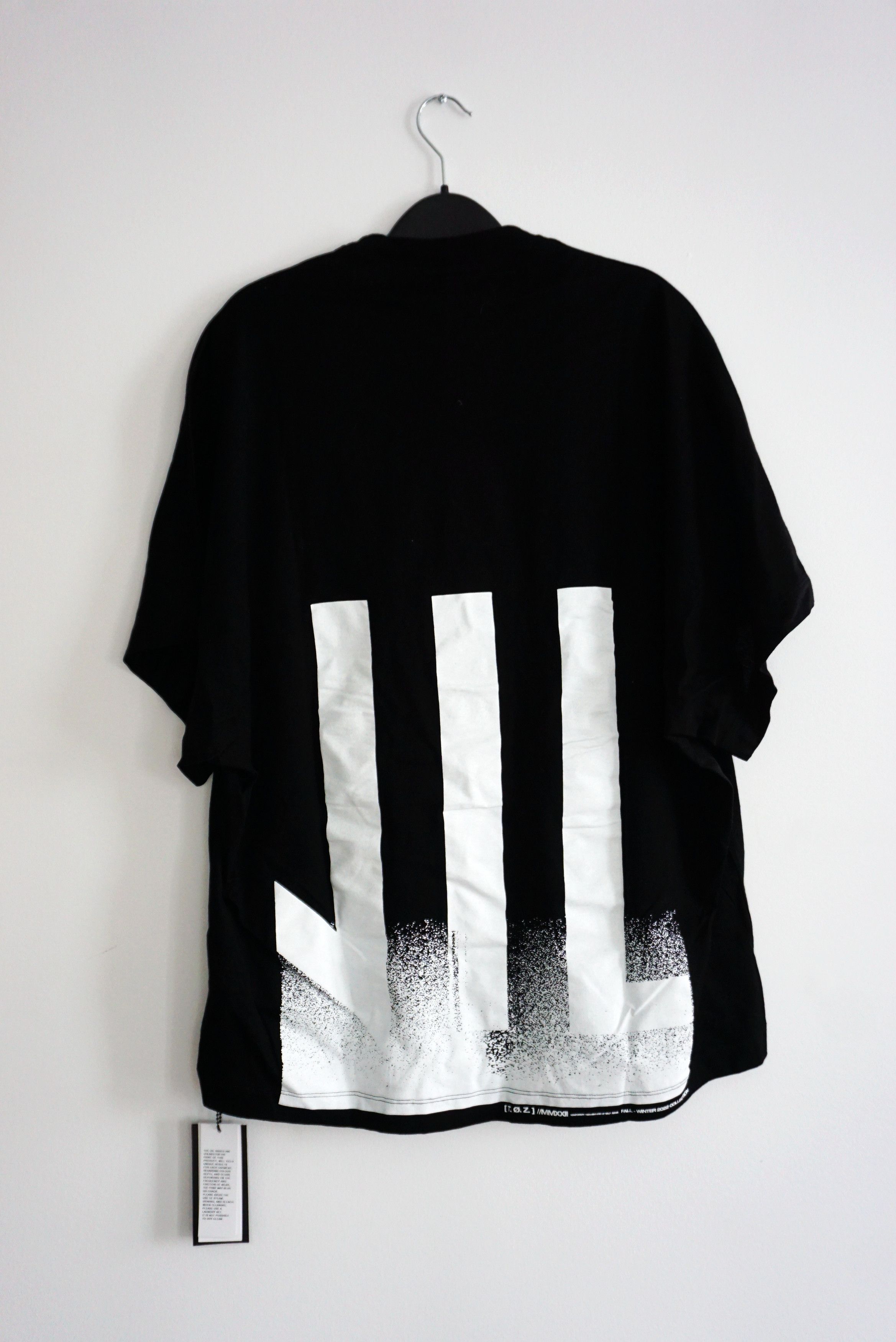 NILOS BNWT AW22 NILOS "TOZ" BACK PRINT TSHIRT 2 Size US M / EU 48-50 / 2 - 3 Thumbnail