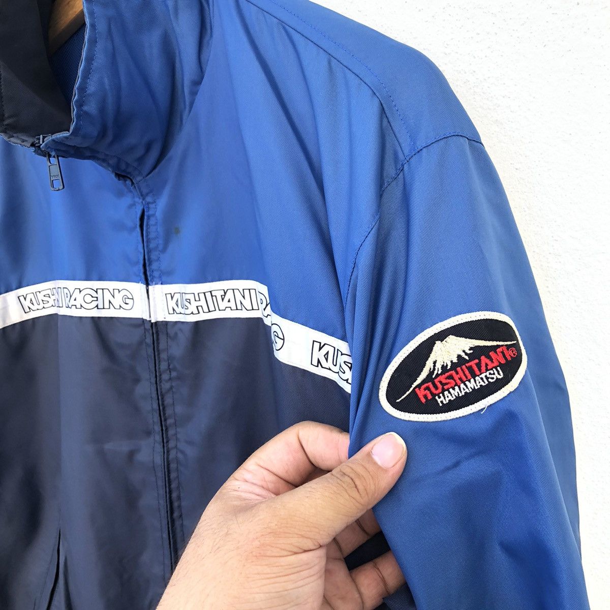 Japanese Brand KUSHITANI STRIPE ZIPPER JACKET SPORTS Size US L / EU 52-54 / 3 - 7 Thumbnail