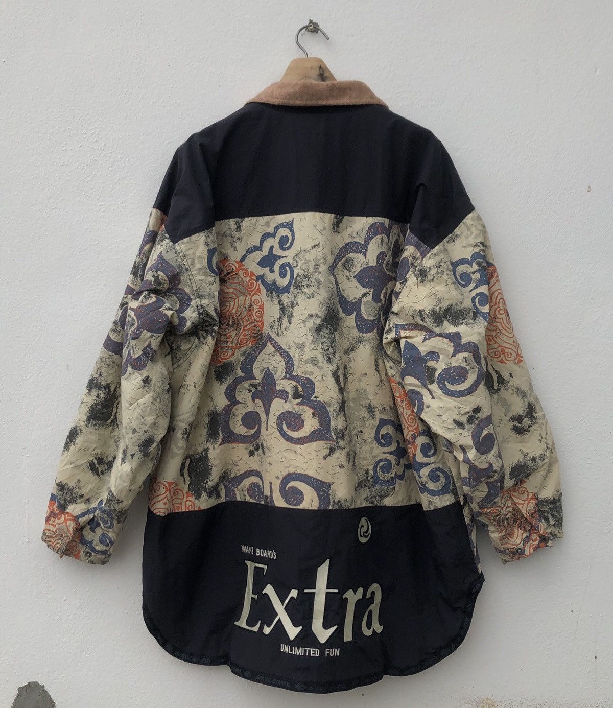 Japanese Brand Wave Boards EXTRA Unlimited Fun Jacket Inspired by Kapital Size US M / EU 48-50 / 2 - 1 Thumbnail