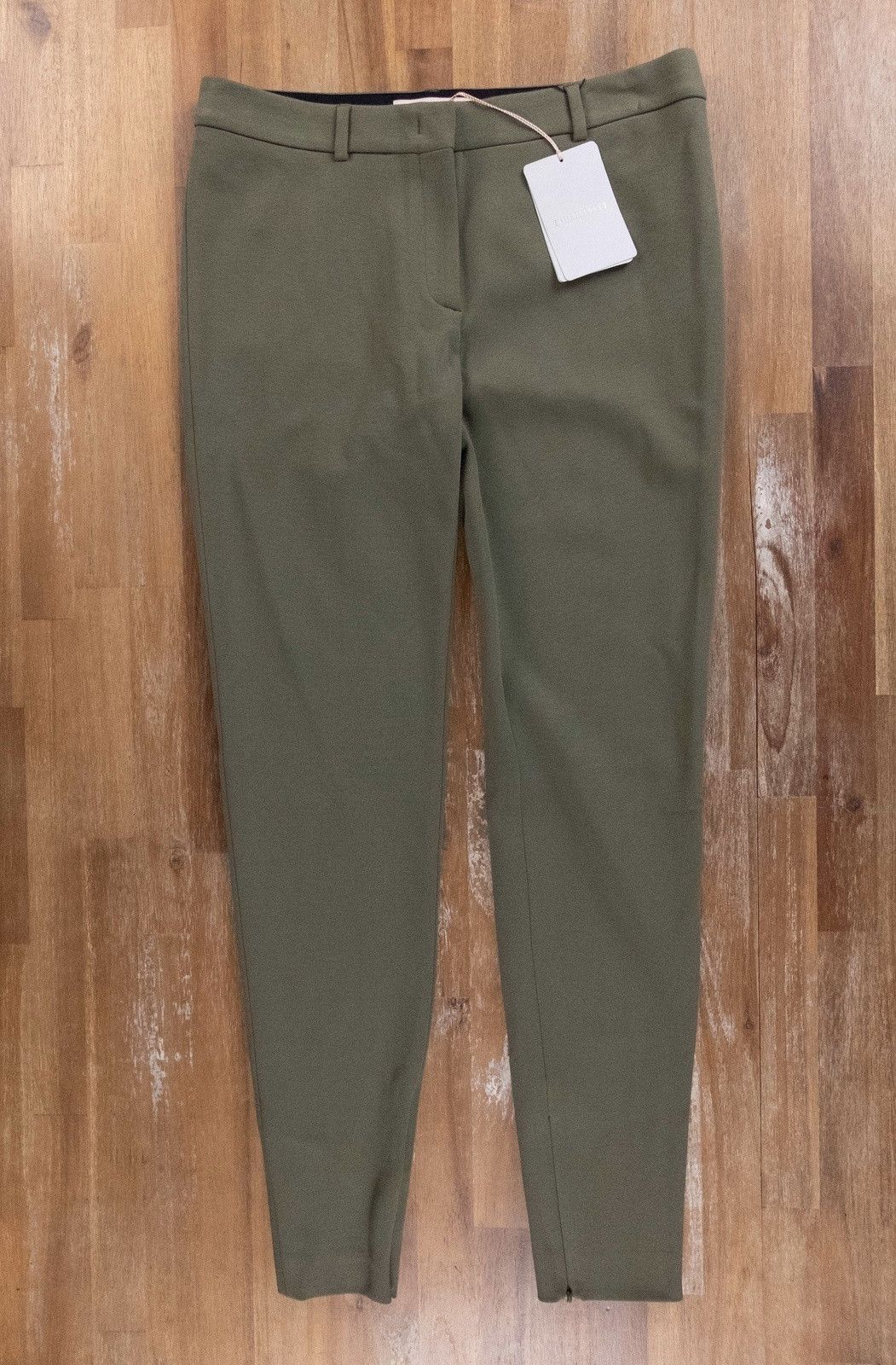 image of Emilio Pucci Green Viscose Stretch Pants Trousers NWT 6 / 42, Women's (Size 28)