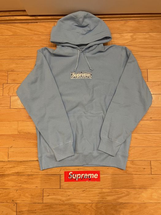 Supreme bandana box logo best sale hooded sweatshirt light blue