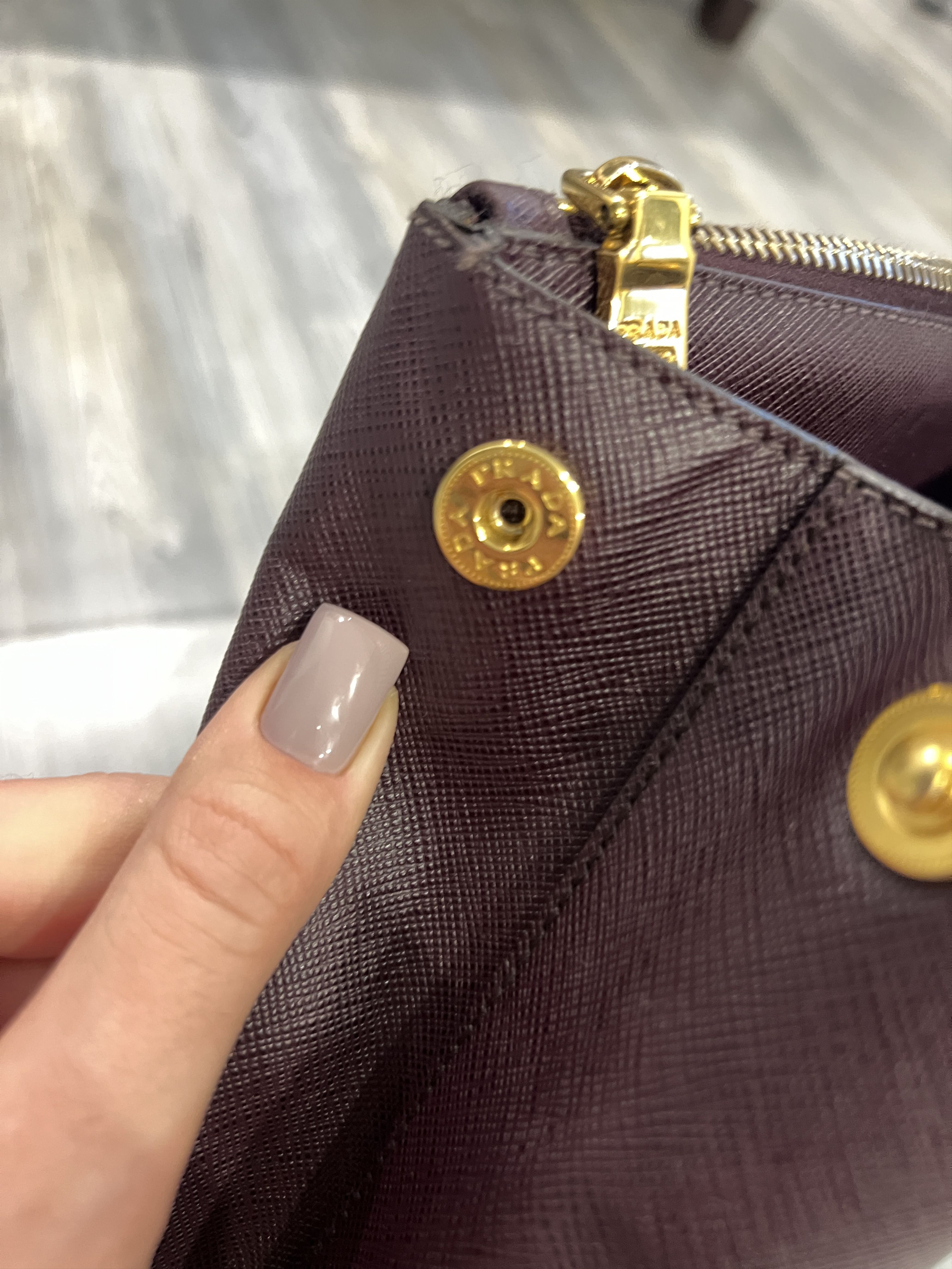 Prada Prada Milano Galleria Leather Handbag Size ONE SIZE - 6 Thumbnail