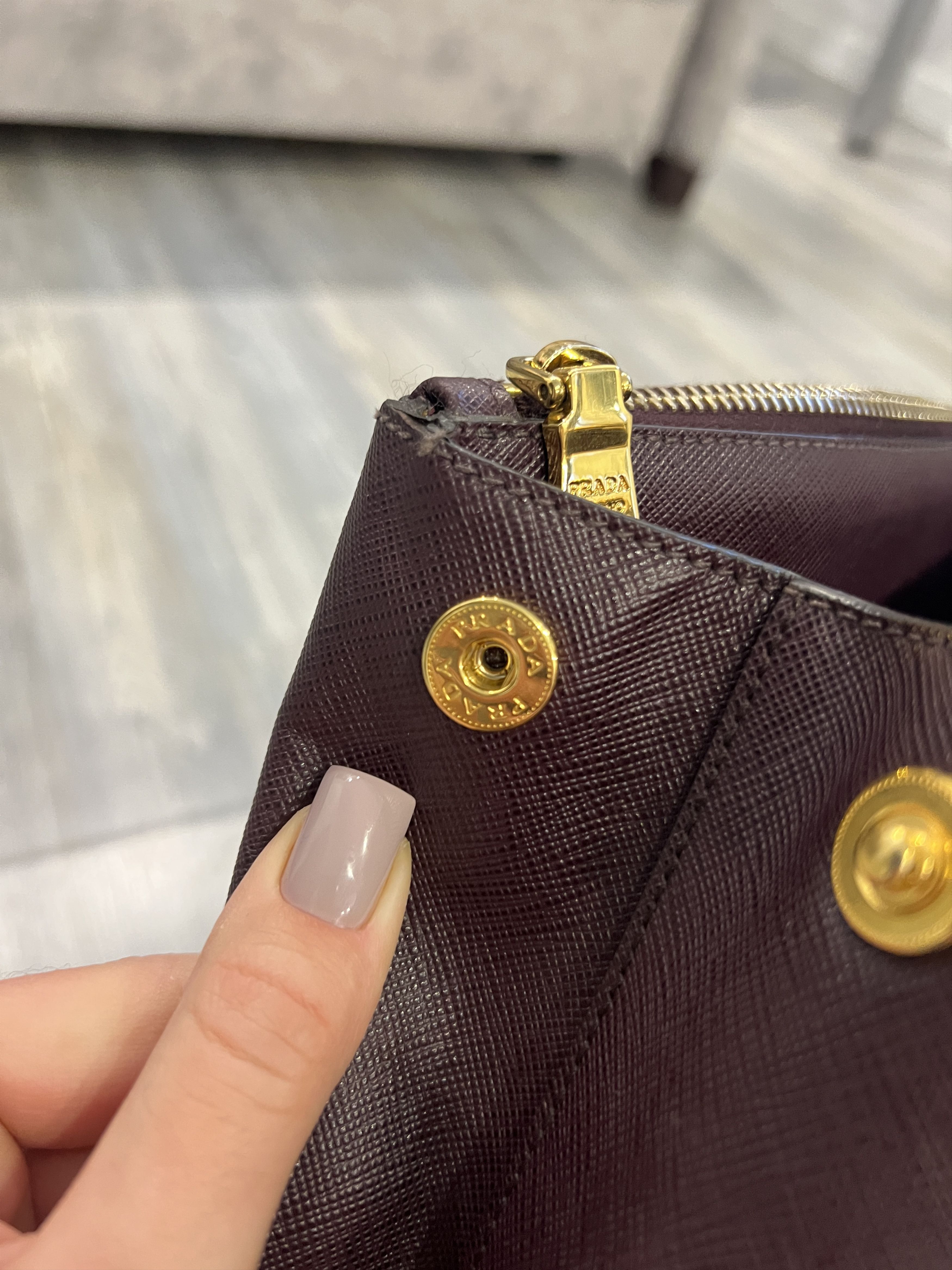 Prada Prada Milano Galleria Leather Handbag Size ONE SIZE - 7 Thumbnail