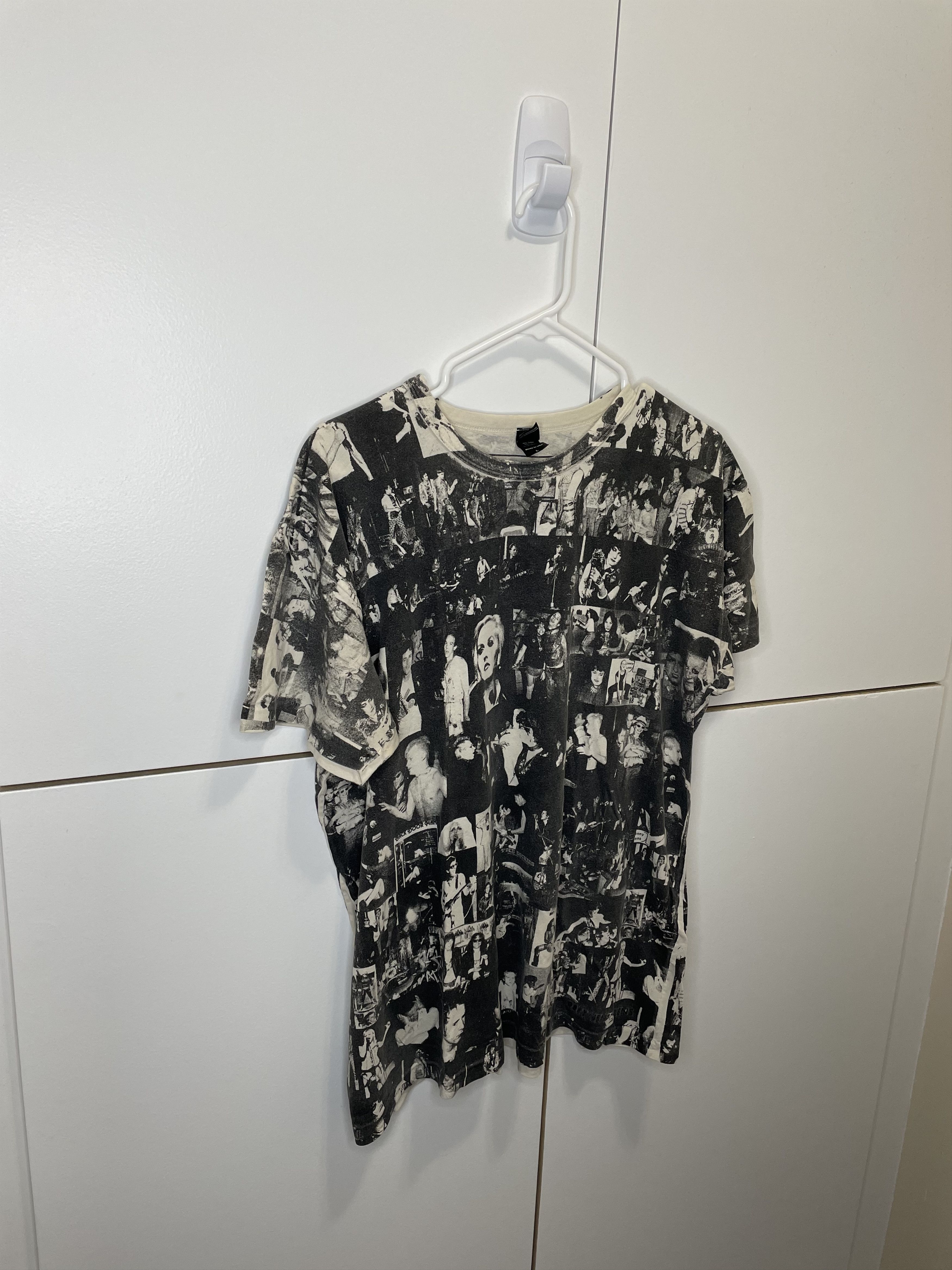 Obey Vintage Obey x Jenny Lens 2006 Size US L / EU 52-54 / 3 - 1 Thumbnail