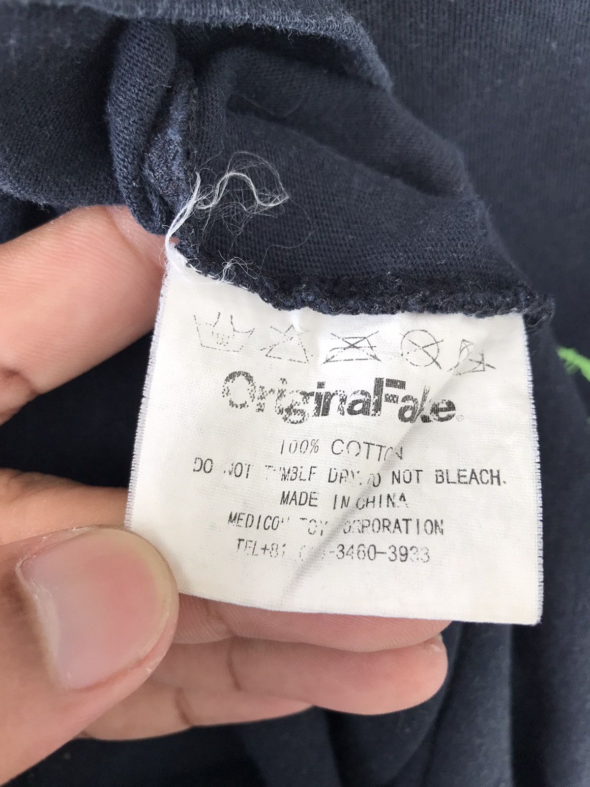 Kaws × Original Fake Originalfake Kaws Tee Size US S / EU 44-46 / 1 - 10 Thumbnail