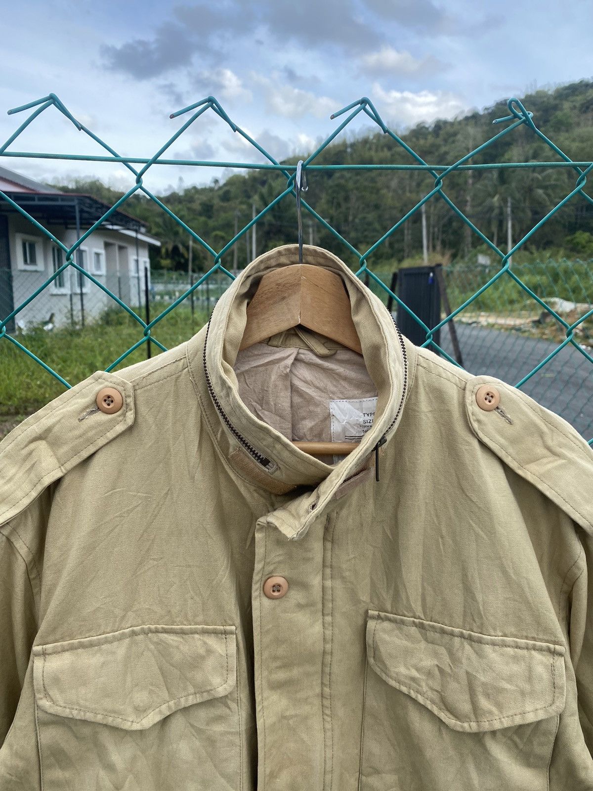 Japanese Brand Japanese Brand M65 Biege Sun Faded Jacket Size US M / EU 48-50 / 2 - 5 Thumbnail