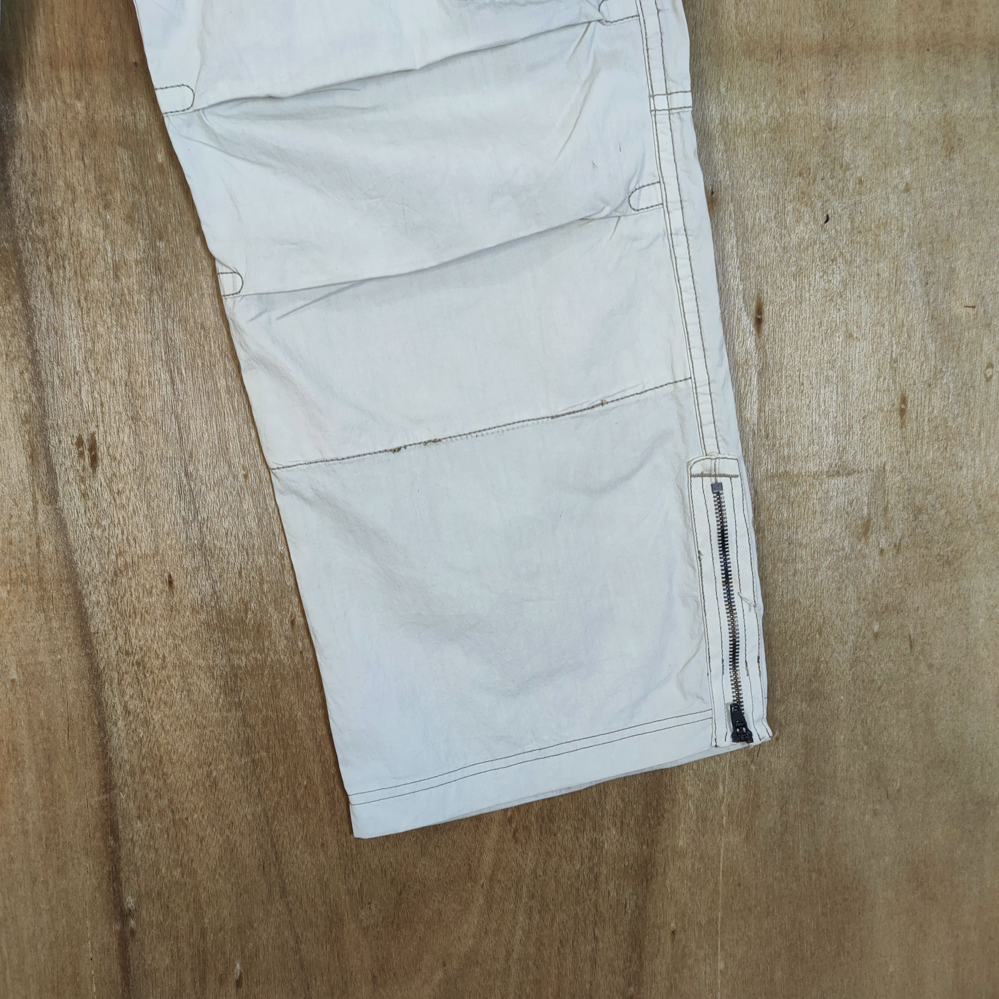 Polo Ralph Lauren RALPH LAUREN FADED WHITE CARGO PANTS Size US 34 / EU 50 - 12 Thumbnail