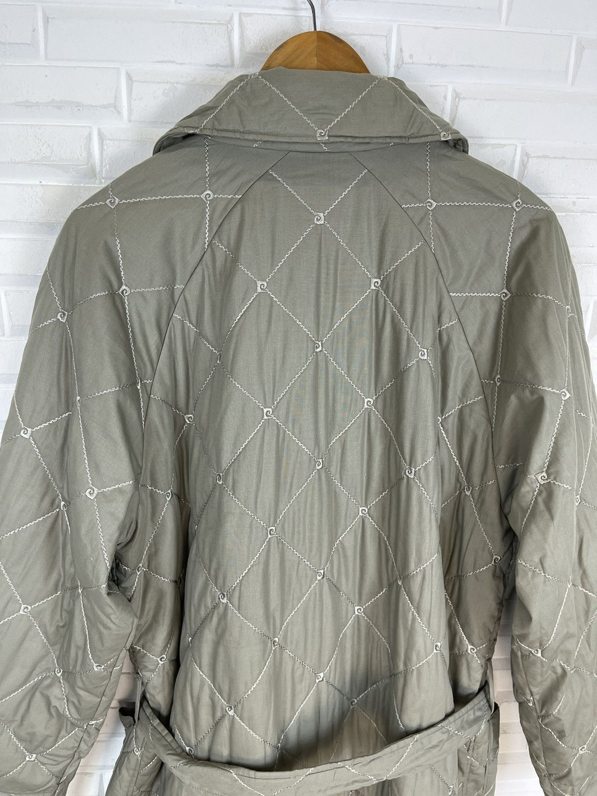 Pierre Cardin × Vintage Vintage 80’s PIERRE CARDIN PARIS Quilted Long Coat Size US L / EU 52-54 / 3 - 6 Thumbnail
