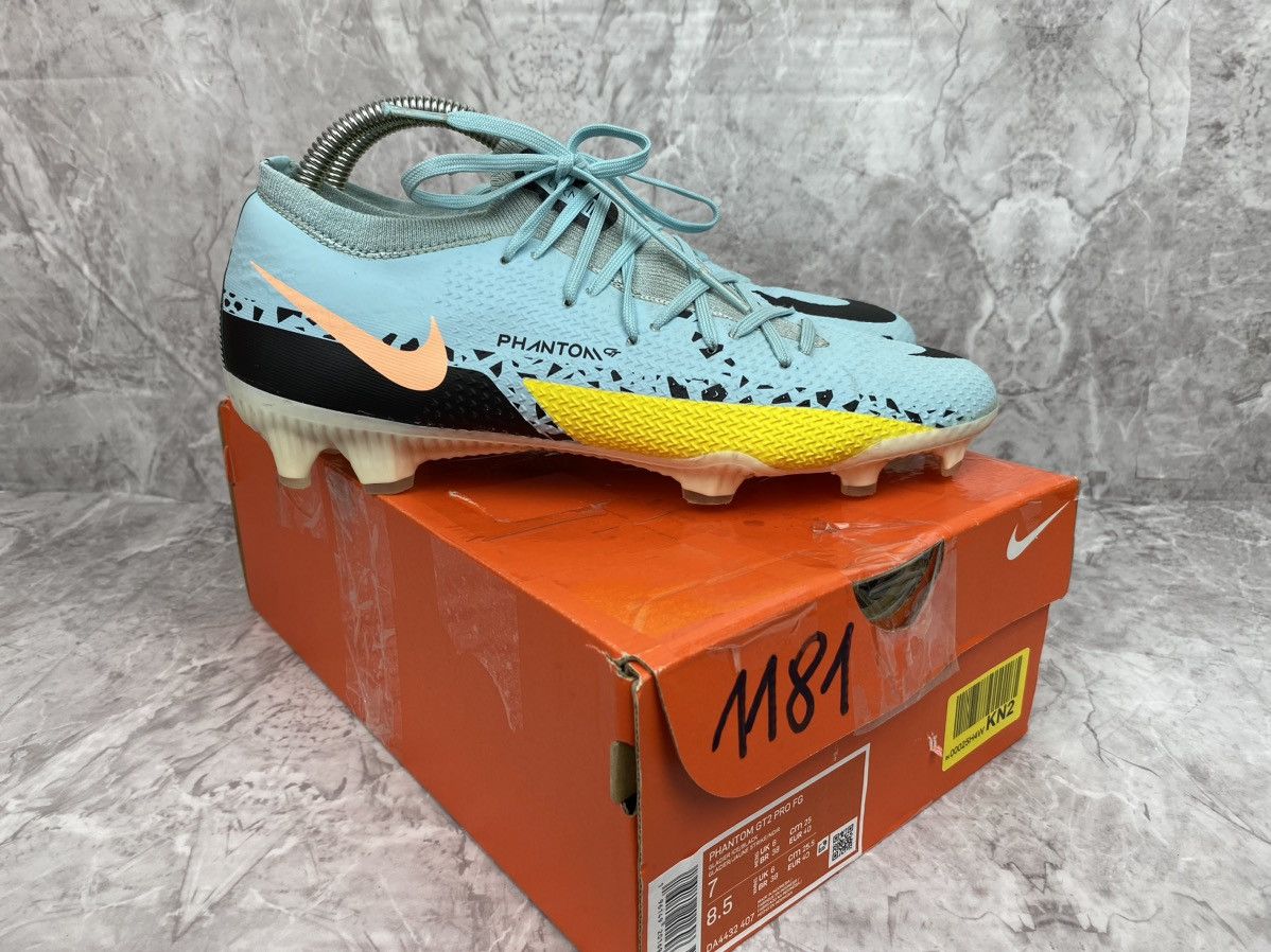 Nike Nike Phantom GT2 Pro FG Glacier Ice Strike mercurial Size US 7 / EU 40 - 1 Thumbnail