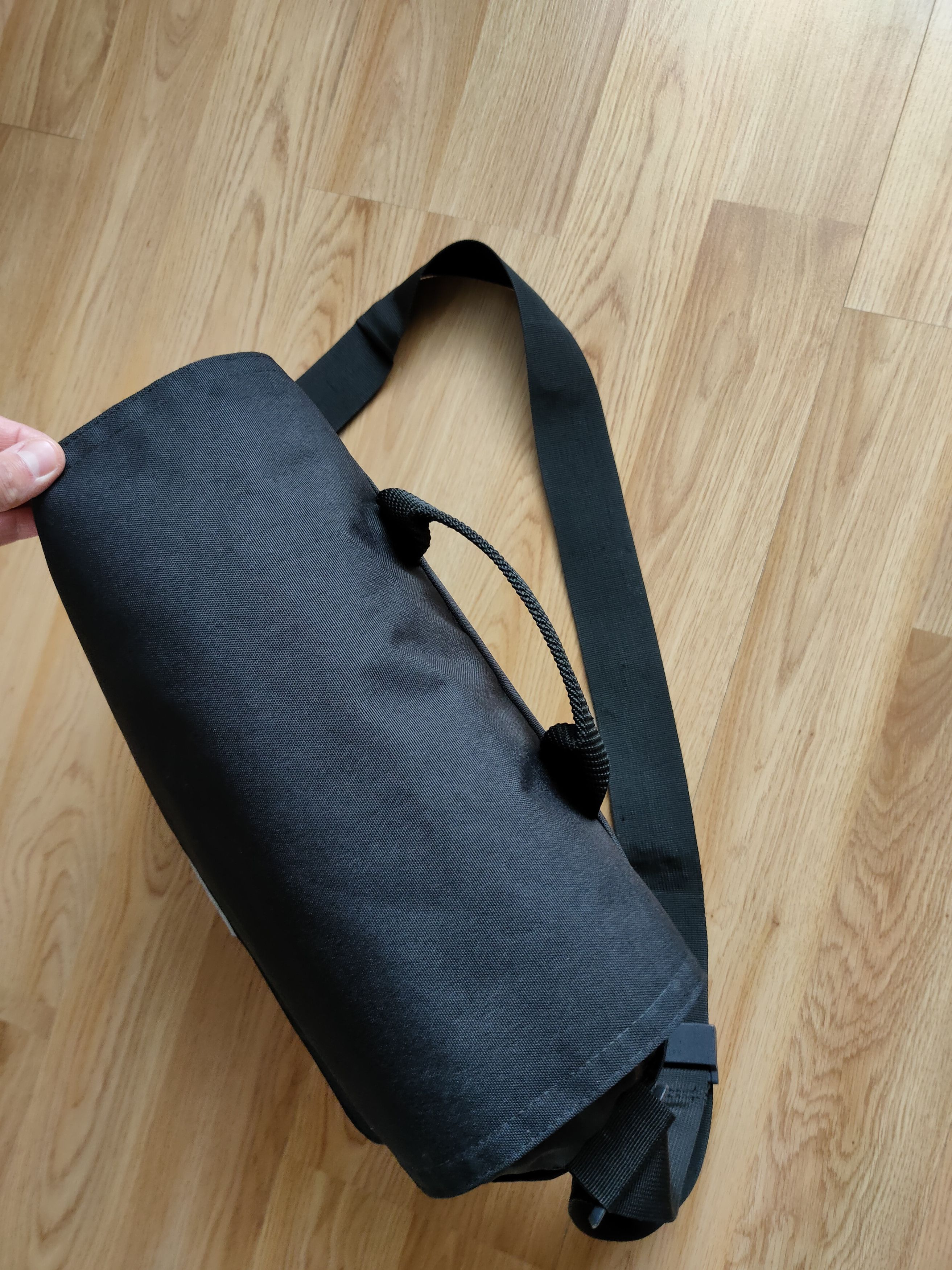 Nike Vintage Y2K Nike Messenger Bag Organizer Shoulder Bag Size ONE SIZE - 7 Thumbnail