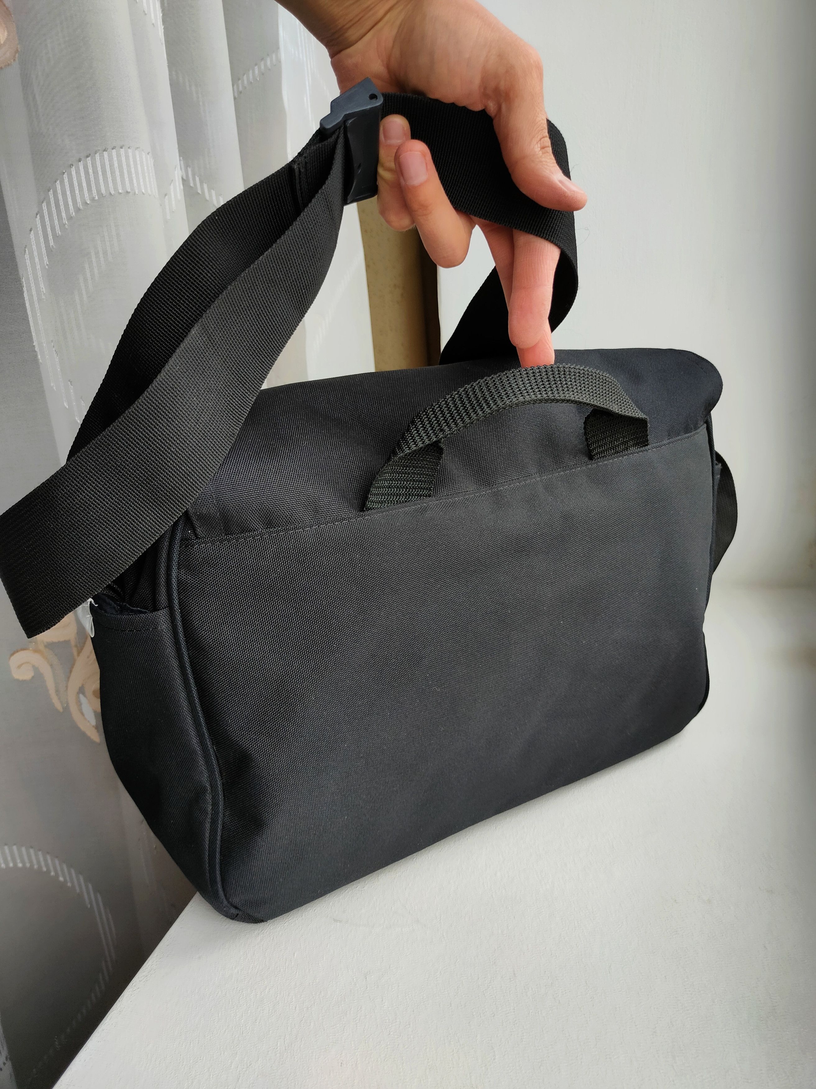 Nike Vintage Y2K Nike Messenger Bag Organizer Shoulder Bag Size ONE SIZE - 2 Thumbnail