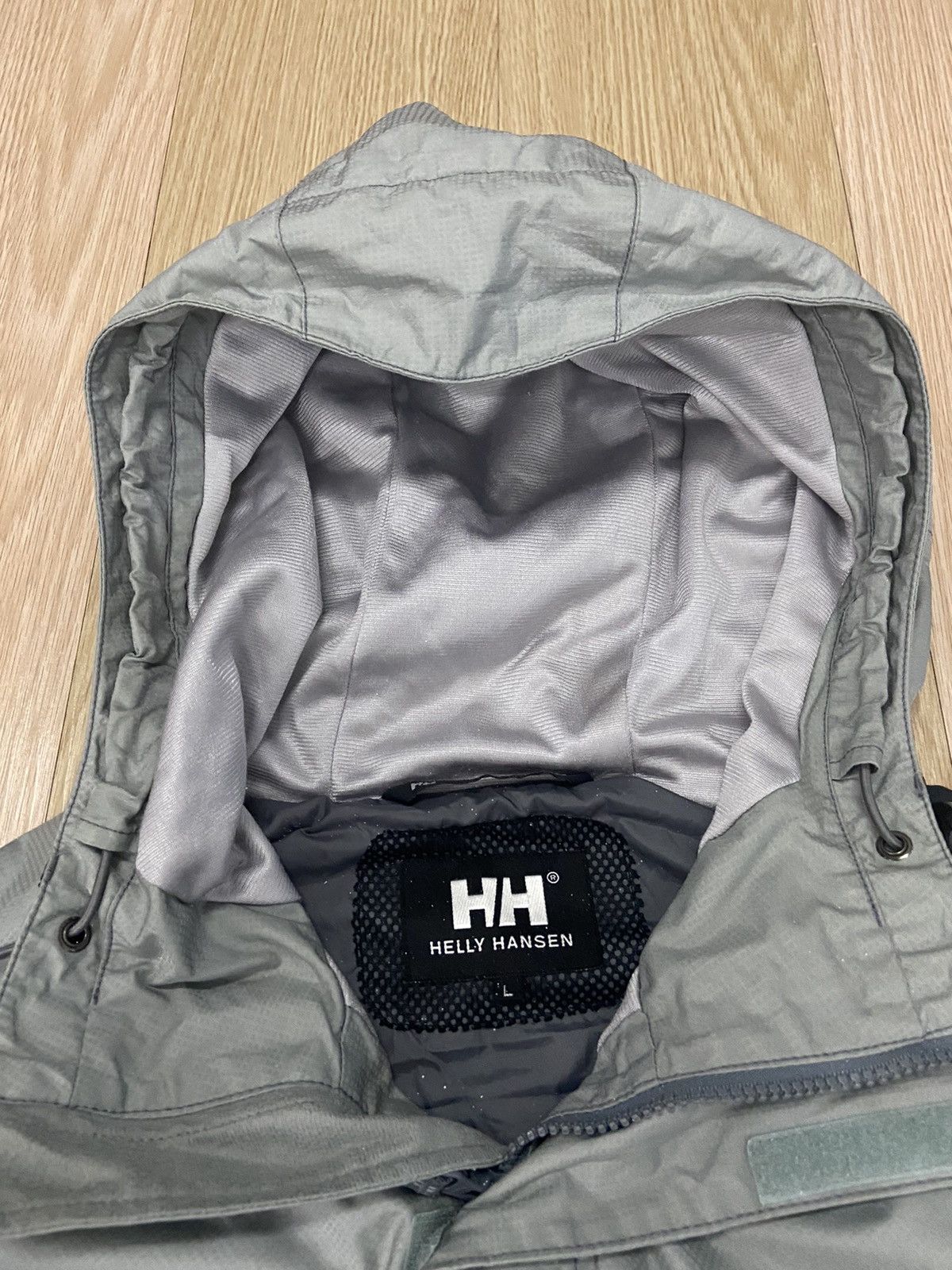 Helly Hansen Helly Hansen waterproof outdoor jacket Size US L / EU 52-54 / 3 - 9 Thumbnail