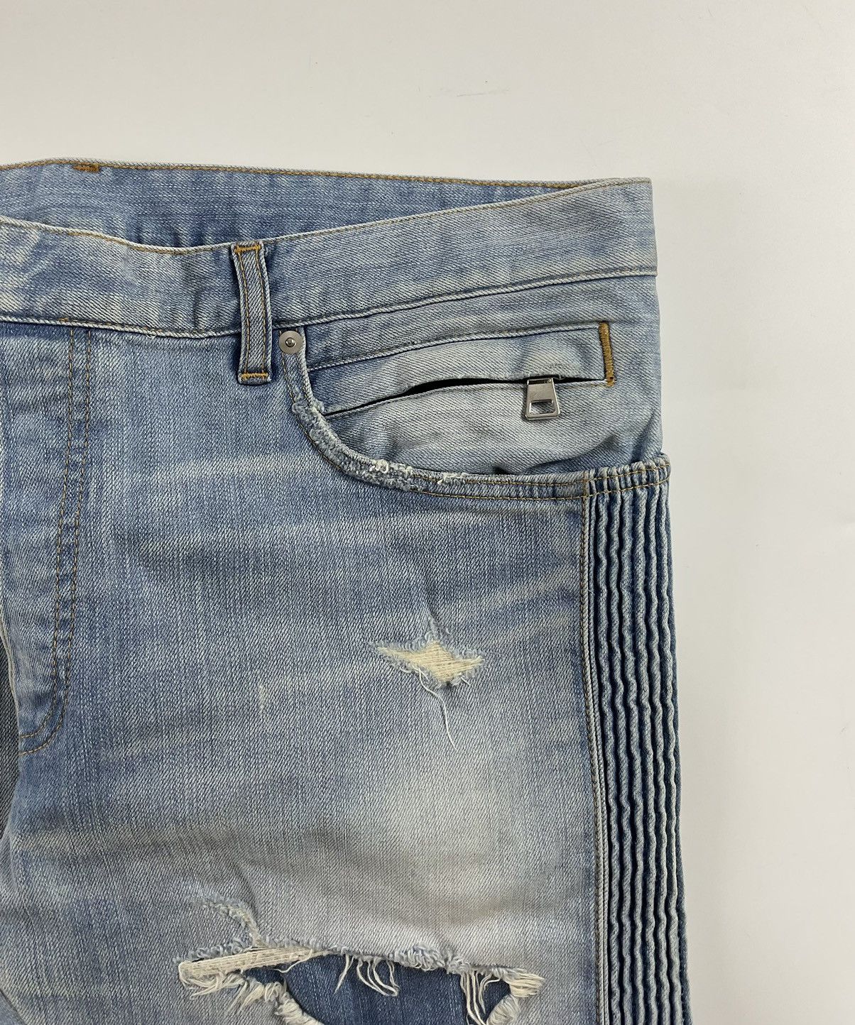 Balmain Balmain Distressed Denim Size US 35 - 7 Thumbnail