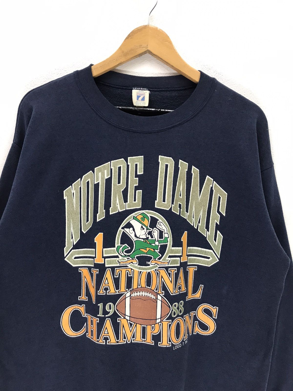 Logo 7 × NFL × Sports Specialties Vintage 80s 1988 Notre Dame Football Team Sweatshirt Size US M / EU 48-50 / 2 - 2 Thumbnail
