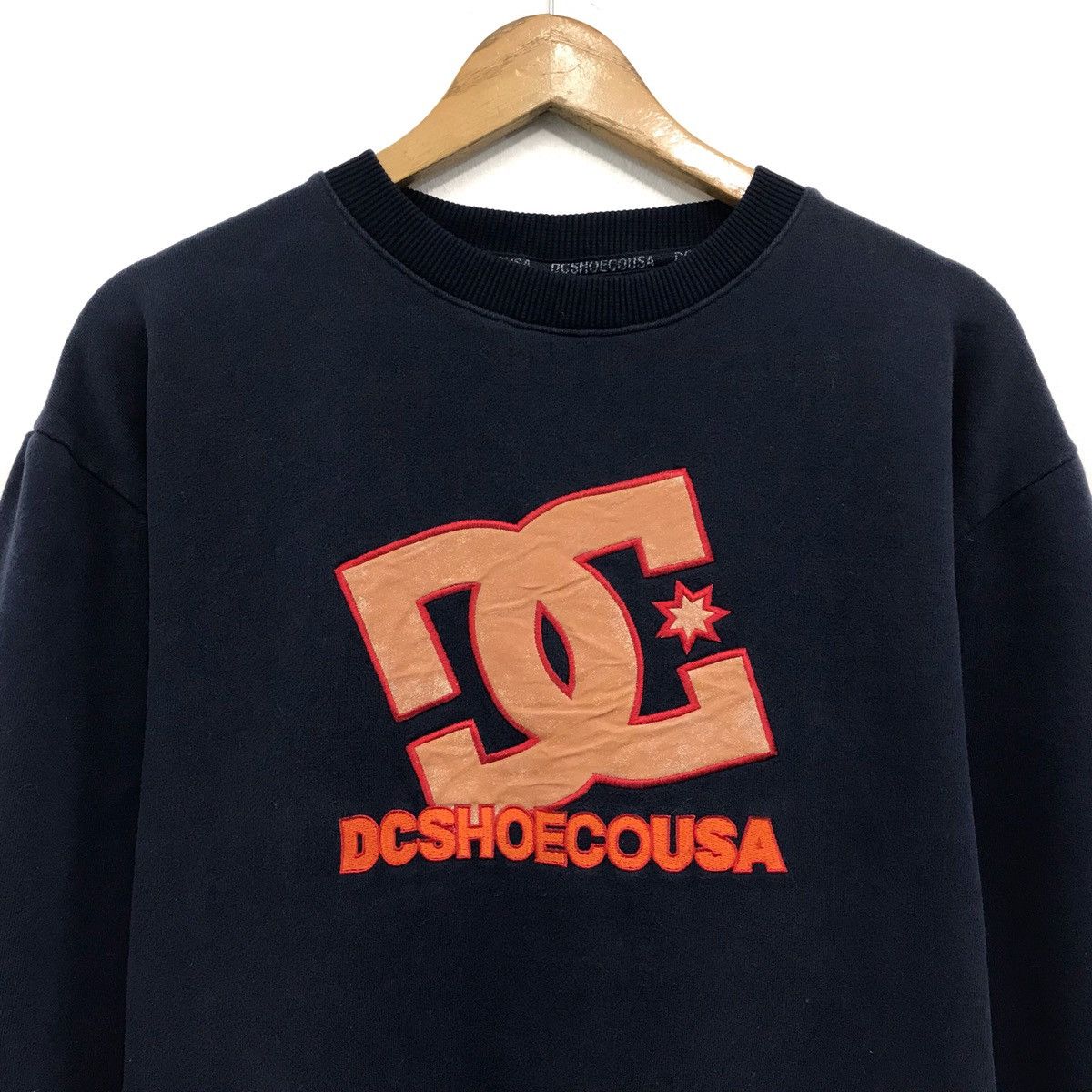 DC × Japanese Brand Vintage DCSHOECOUSA Sweatshirt Crewneck Biglogo Embroidery Size US M / EU 48-50 / 2 - 3 Thumbnail