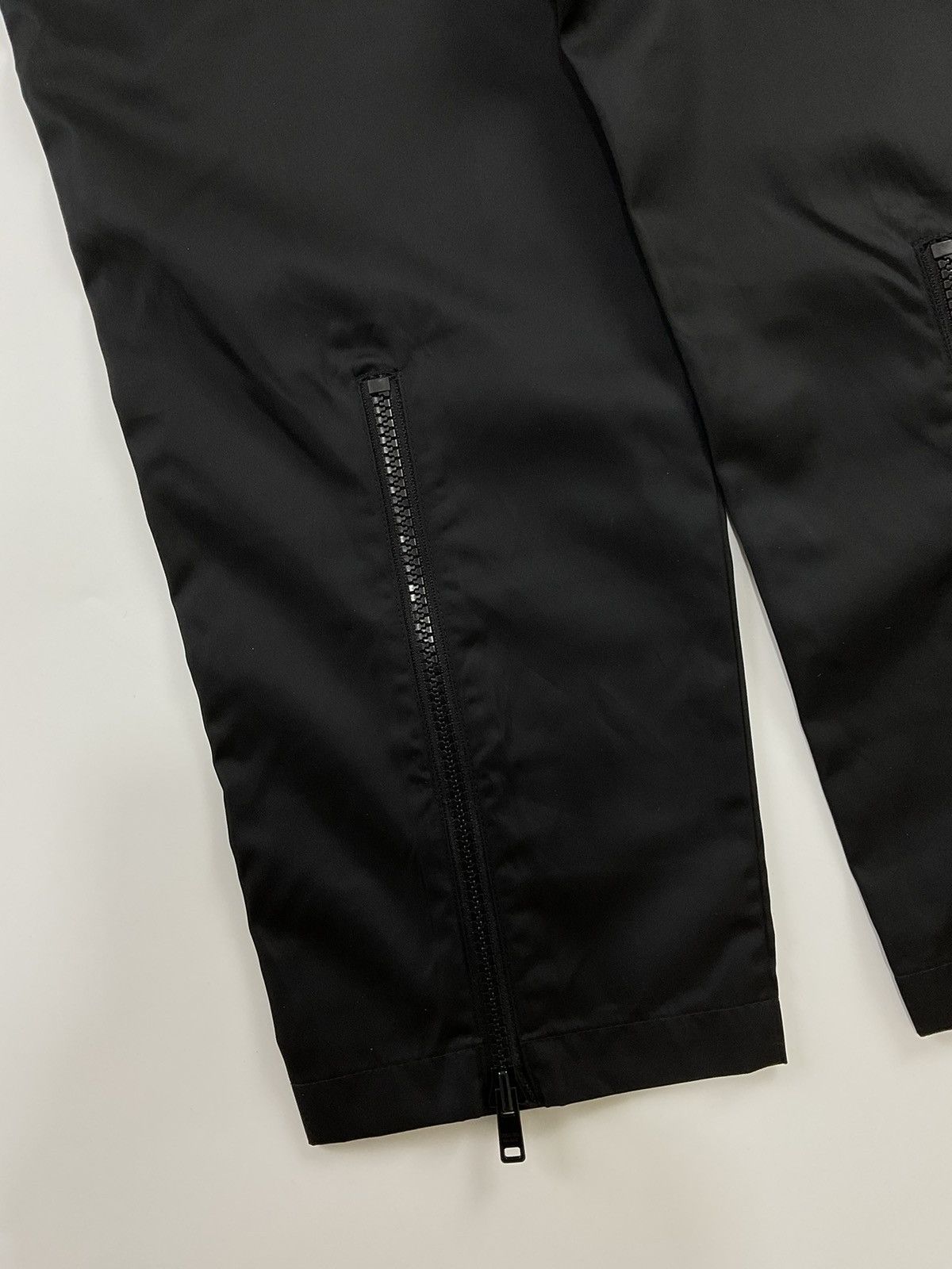 Prada Prada F/W'19 Zip Nylon Pants Size US 36 / EU 52 - 5 Thumbnail