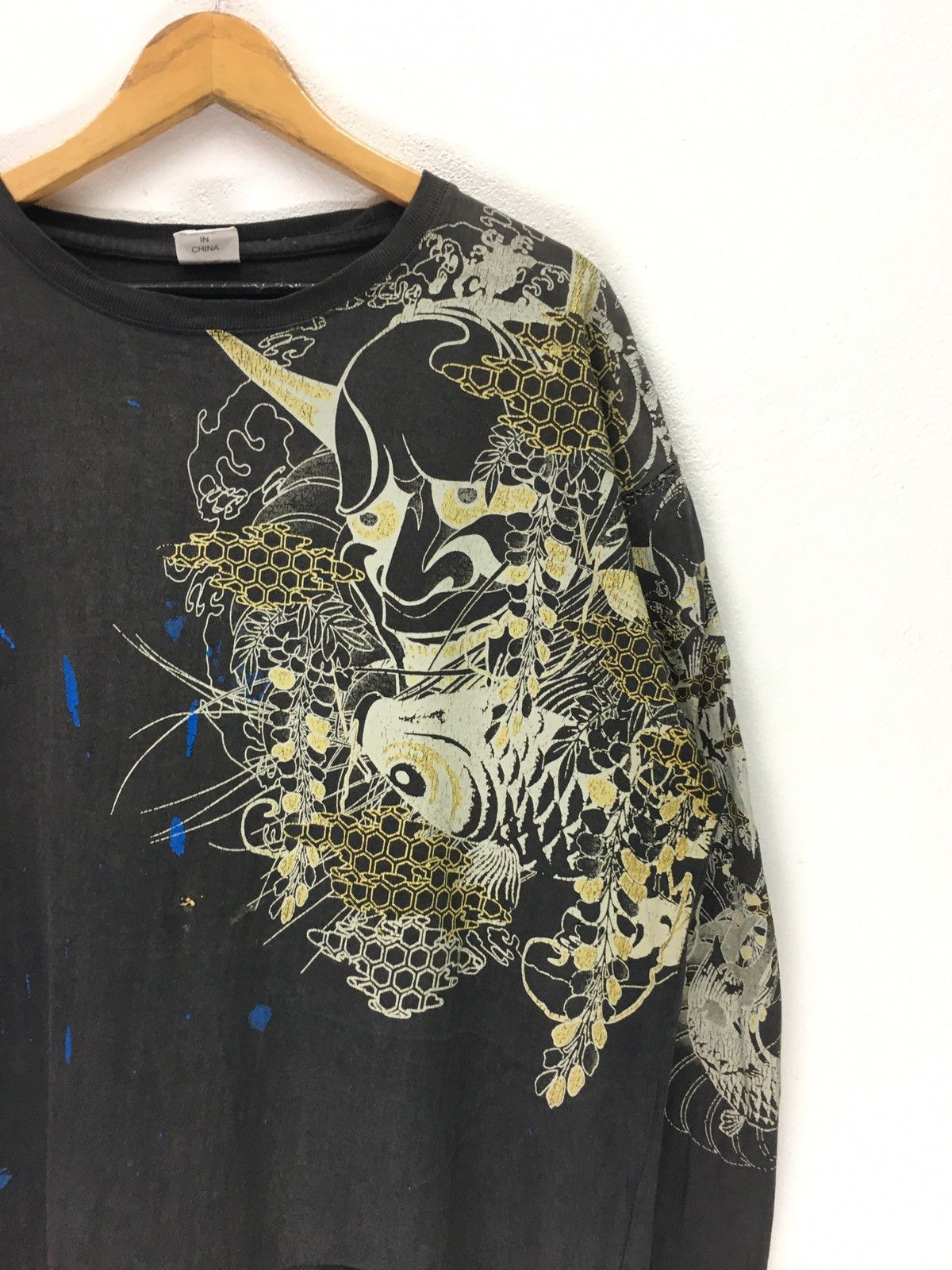 Japanese Brand Vintage Sukajan Fish Koi Motif Long Sleeve T-shirt Karakuri Size US L / EU 52-54 / 3 - 6 Thumbnail