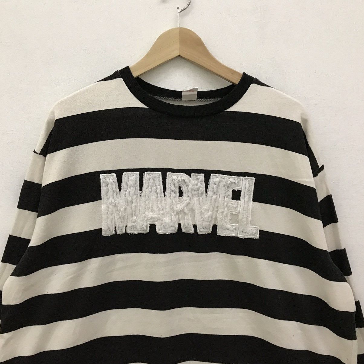 DC Comics × Marvel Comics × Warner Bros Vintage MARVEL Comics Box Logo Sweatshirt Crewneck Pullover Size US L / EU 52-54 / 3 - 4 Thumbnail