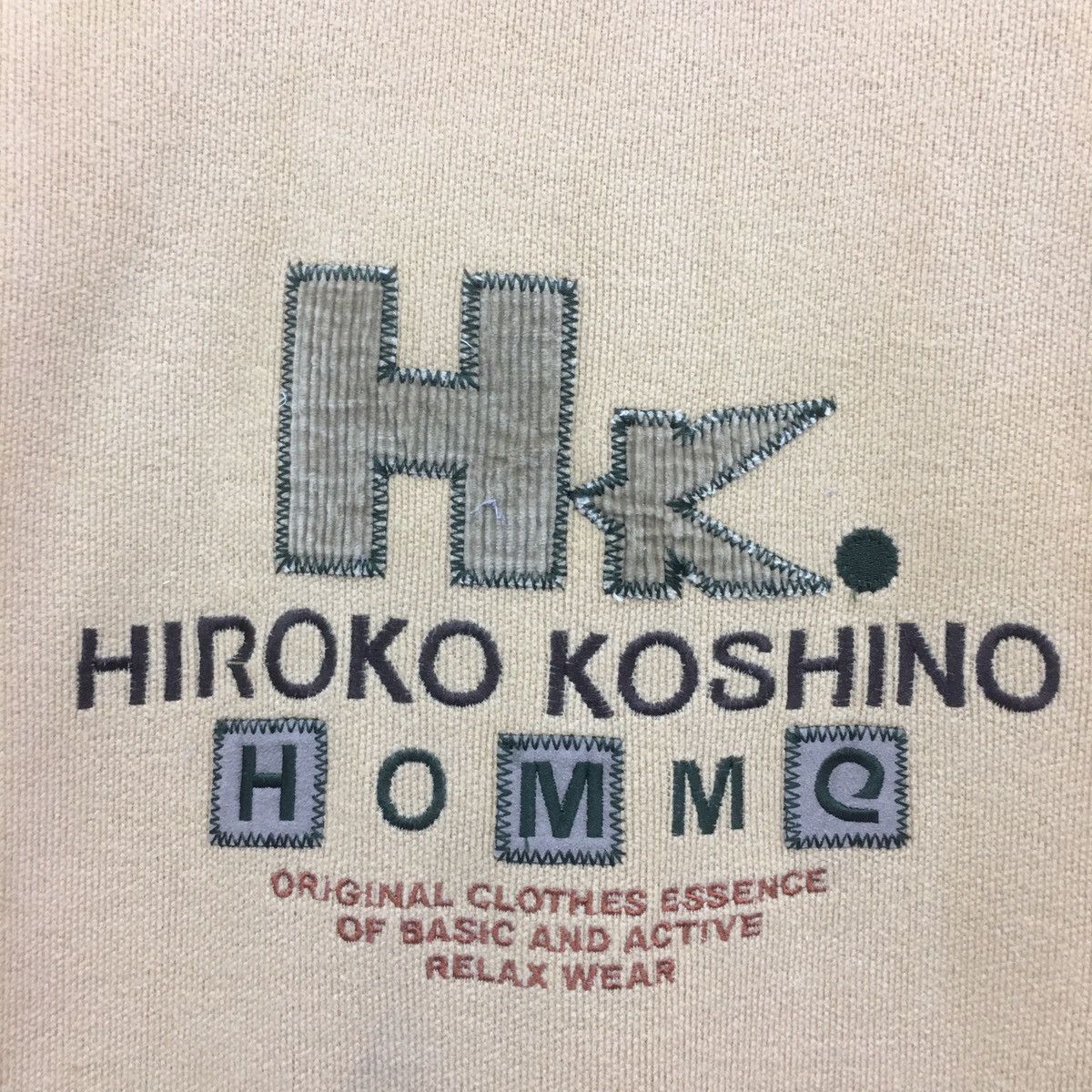 Hiroko Koshino Homme × Japanese Brand × Michiko Koshino London Hiroko Koshino Sweatshirt Crewneck BigLogo Embroidery Size US M / EU 48-50 / 2 - 8 Thumbnail