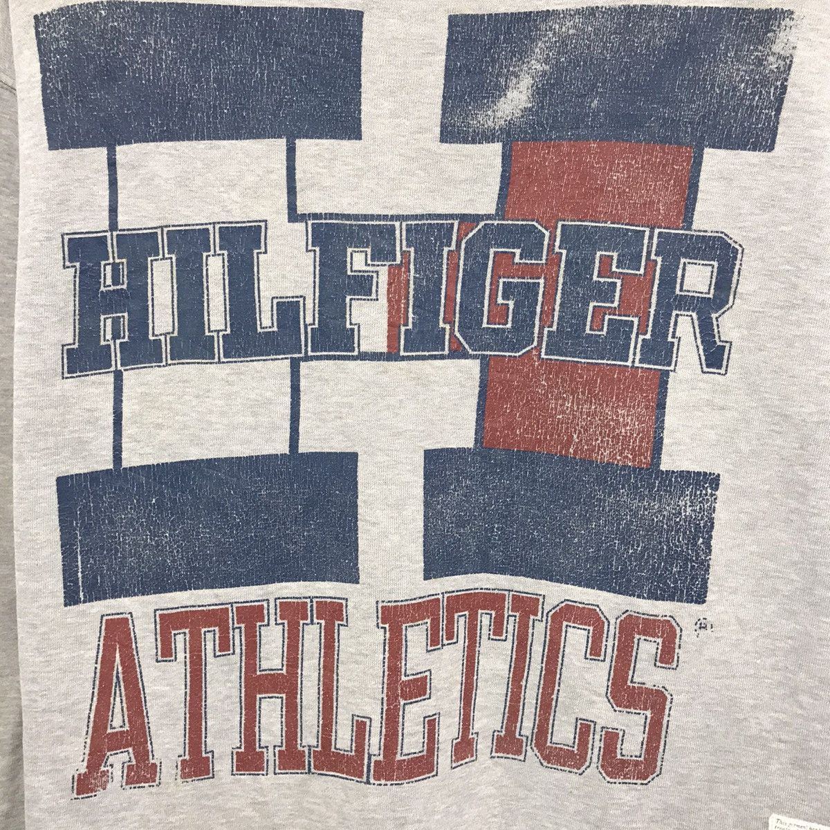 Tommy Hilfiger × Tommy Jeans × Vintage Vintage Tommy Hilfiger Sweatshirt Biglogo Hilfiger Athletic Size US L / EU 52-54 / 3 - 4 Thumbnail