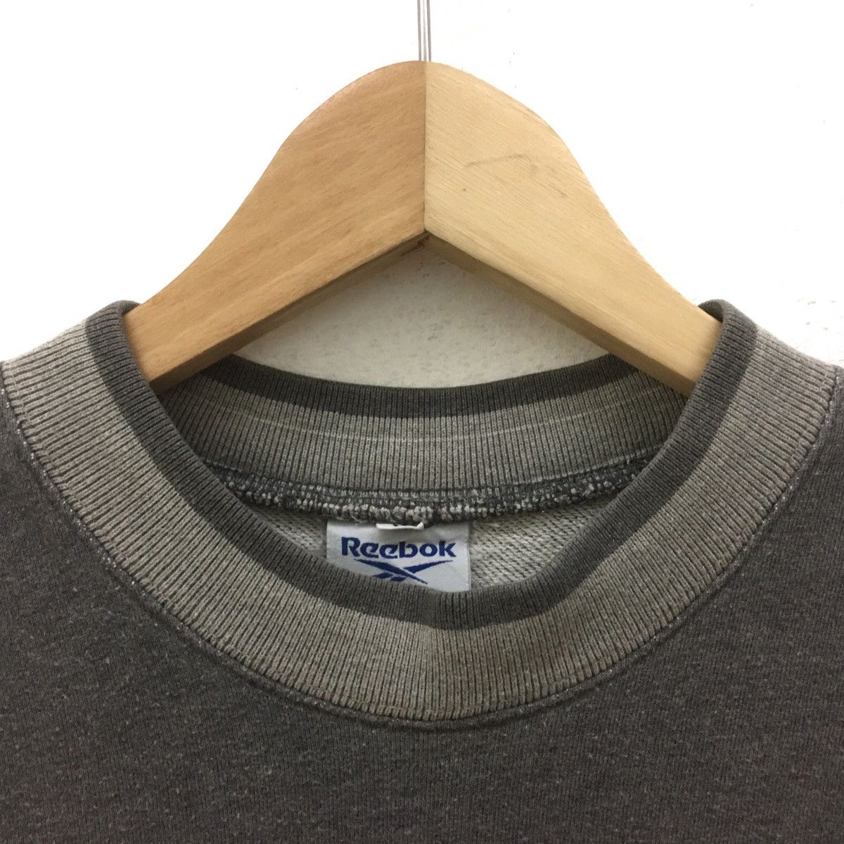 Reebok × Vintage Vintage Reebok Sweatshirt Reebok CrewNeck Reebok Biglogo Size US M / EU 48-50 / 2 - 4 Thumbnail