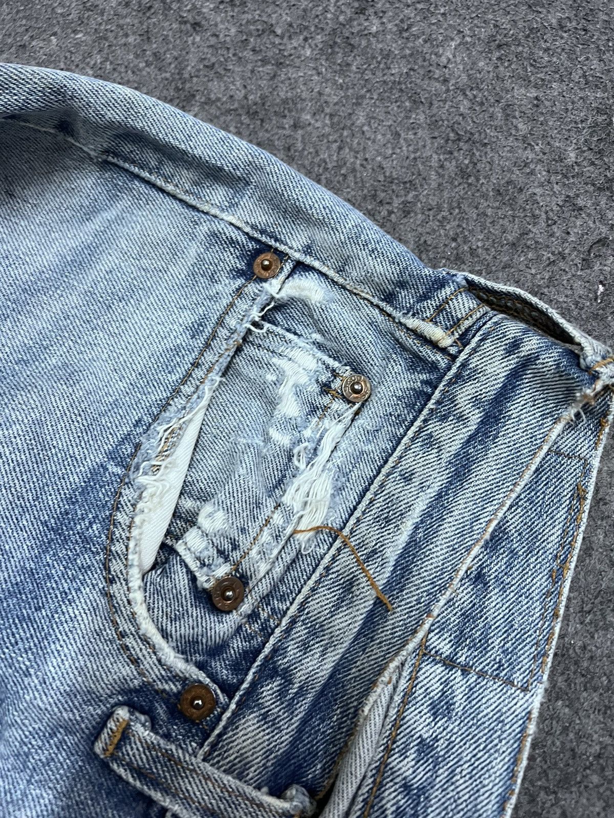 Japanese Brand × Levi's Made & Crafted × Vintage THRASHED VINTAGE 501 SALVAGE DISTRESSED DENIM PANT Size US 33 - 10 Thumbnail