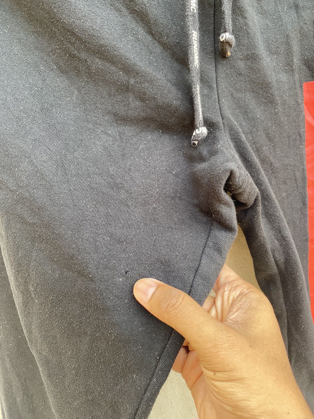 Hypebeast Vintage RUN DMC Sweatpants Size US 30 / EU 46 - 9 Thumbnail