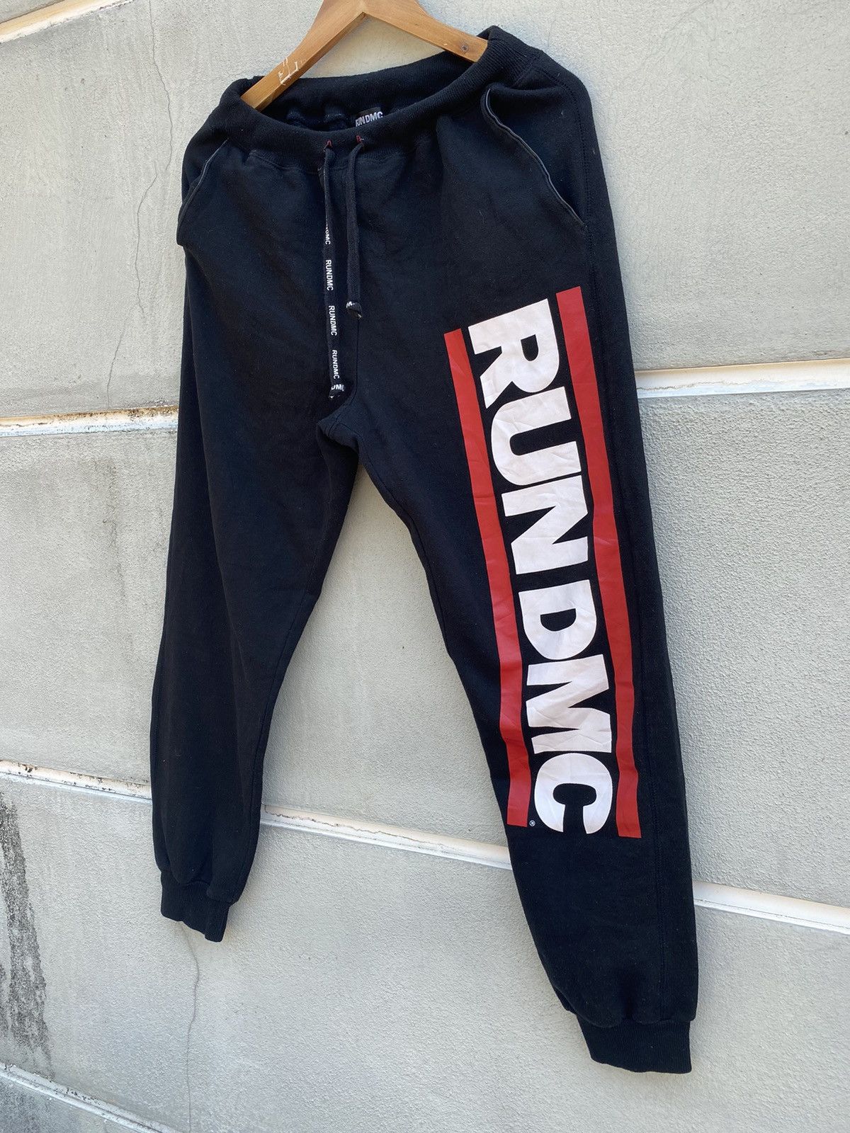 Hypebeast Vintage RUN DMC Sweatpants Size US 30 / EU 46 - 2 Thumbnail