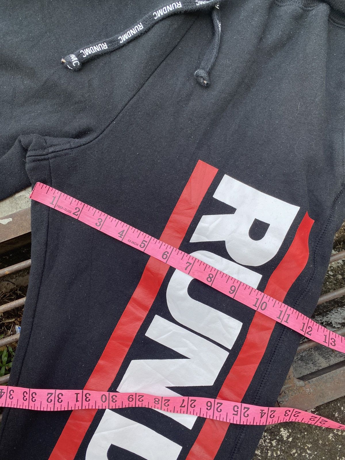 Hypebeast Vintage RUN DMC Sweatpants Size US 30 / EU 46 - 14 Thumbnail