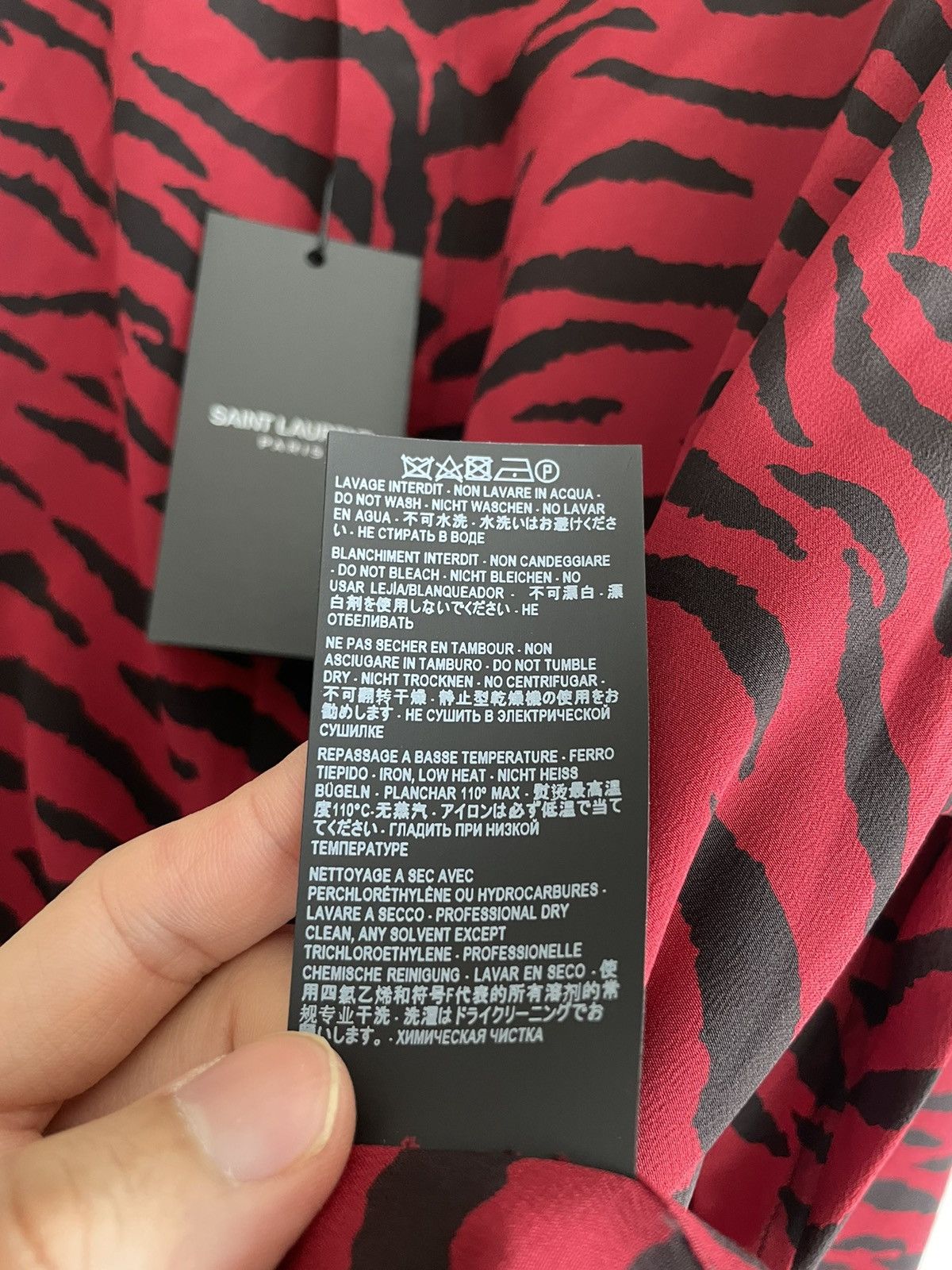 Hedi Slimane × Saint Laurent Paris × Yves Saint Laurent $1,450 New Super Runway 100% Silk Tiger Zebra Print Shirt Size US L / EU 52-54 / 3 - 12 Thumbnail