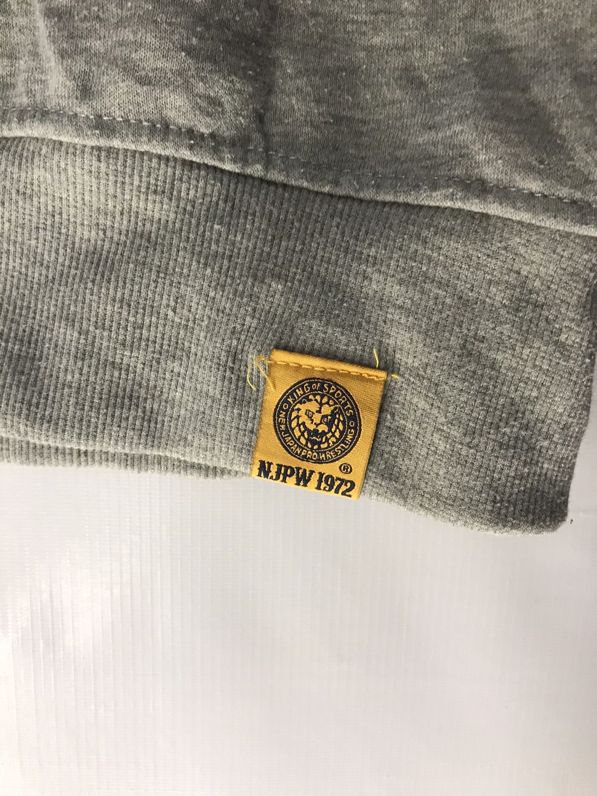 Japanese Brand NJPW big logo sweatshirt Size US L / EU 52-54 / 3 - 6 Thumbnail